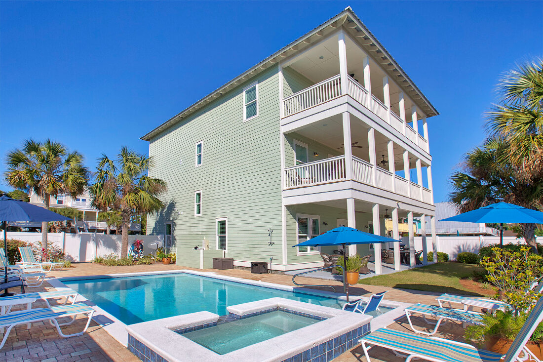 Large-Group Vacation Rental Homes Near 30A, Florida