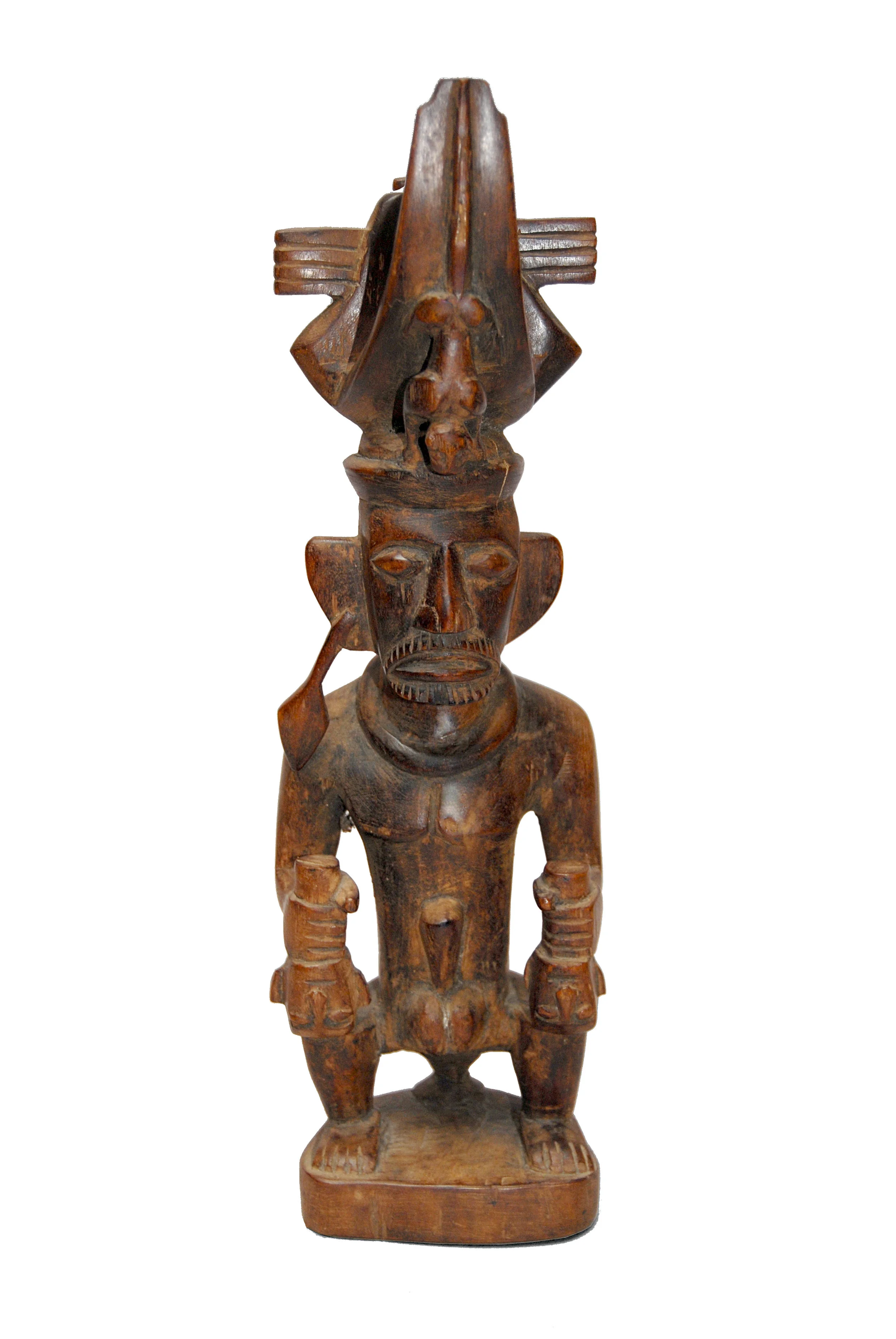 18. Nias ancestor statuette Adu zatua / Statuette d’ancêtre Nias Adu zatua