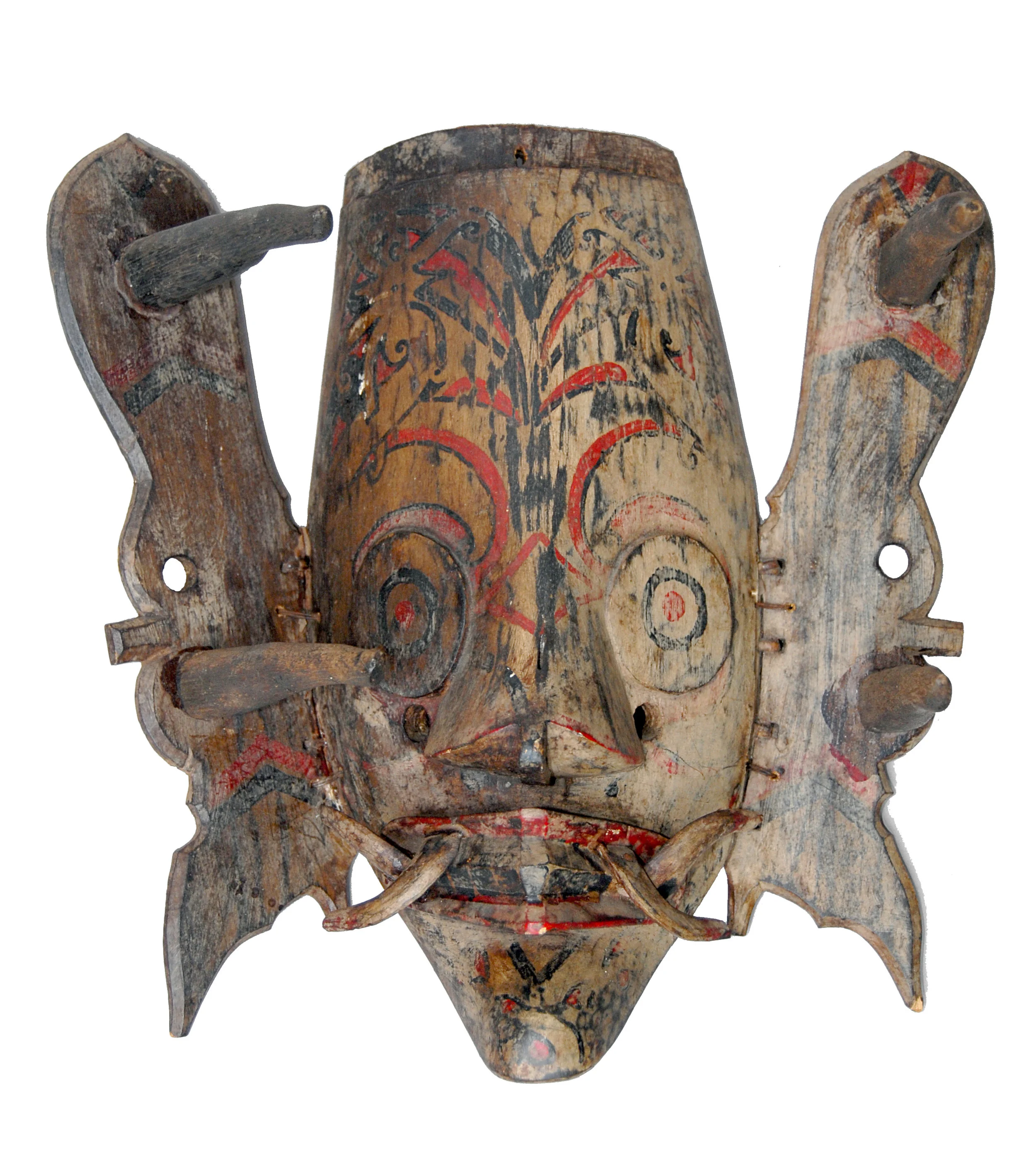 39. Hudoq ceremony mask / Masque Hudoq