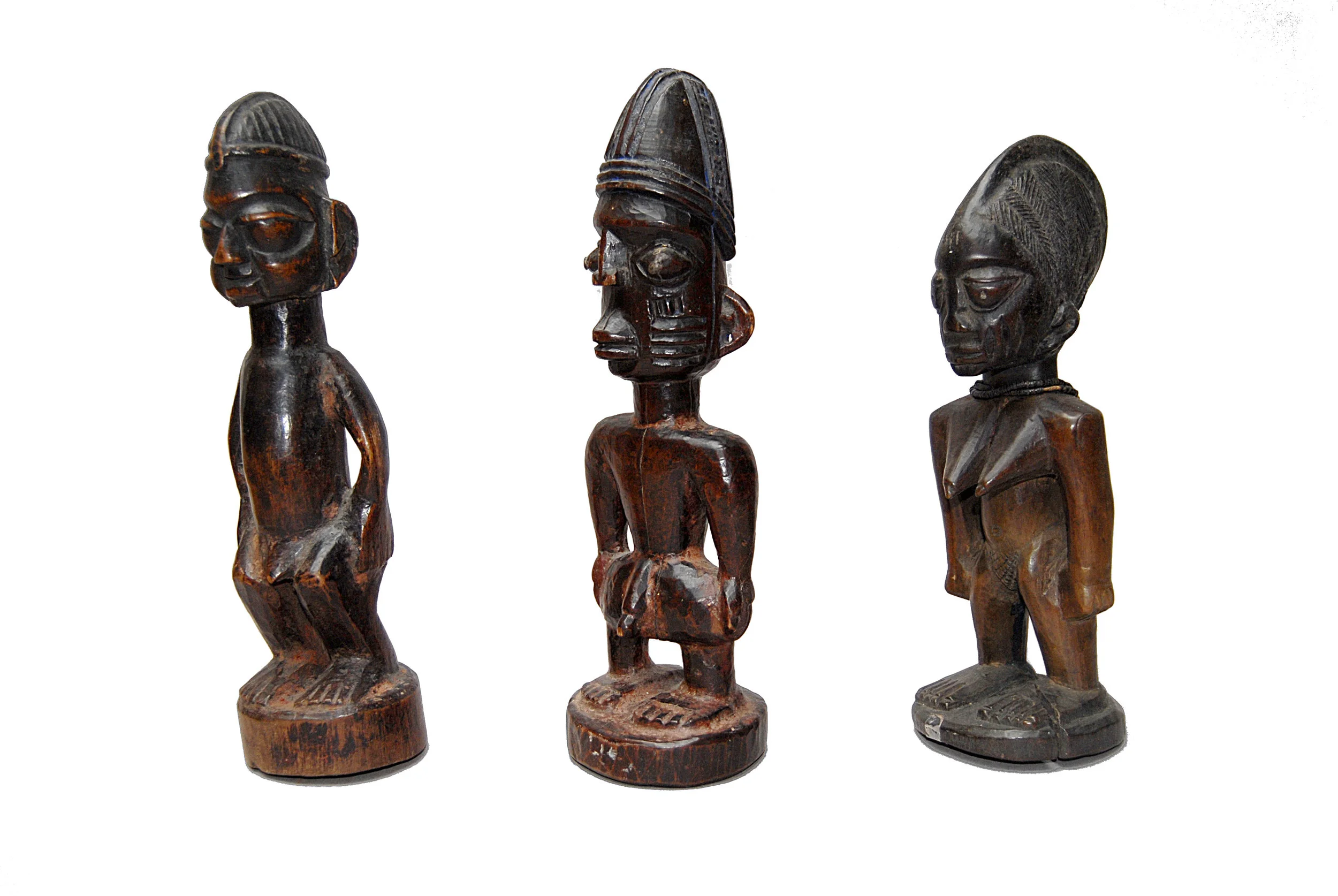 59. Ibeji statuettes / Statuettes Ibeji