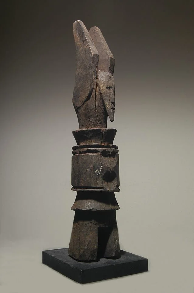 91. Ikenga statue / Statue Ikenga