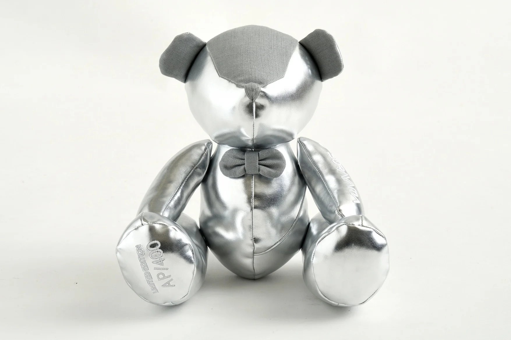 186. Limited Edition Bear - Sorayama