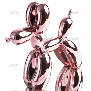 39. Balloon Dog (Pink) - Jeff Koons