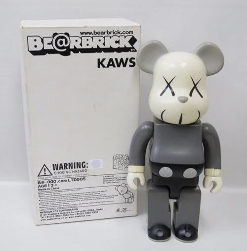 153. Kaws Mono Gray Flayed 400% - Be@rbrick