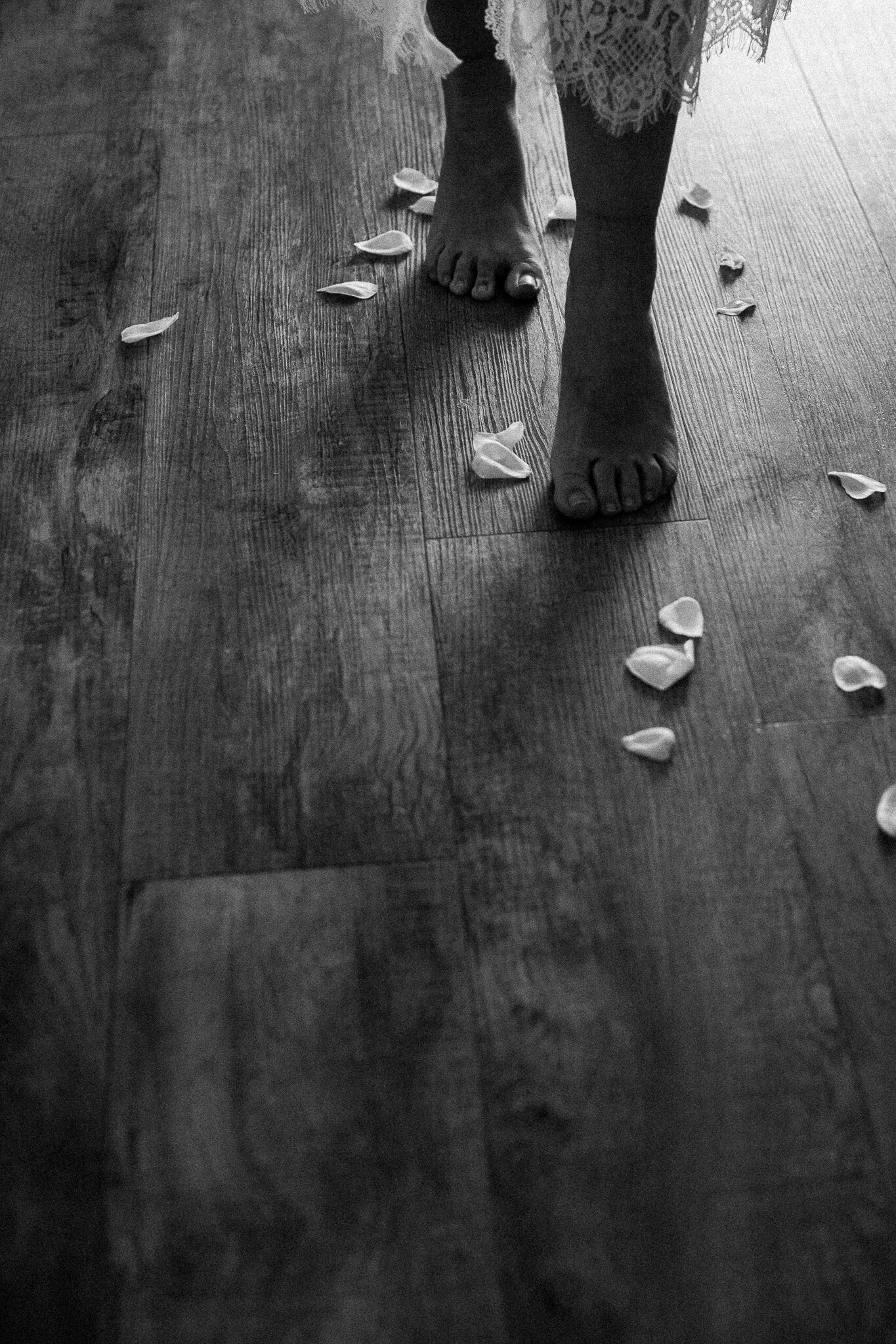 Monochrome boudoir inspiration - Queenstown NZ