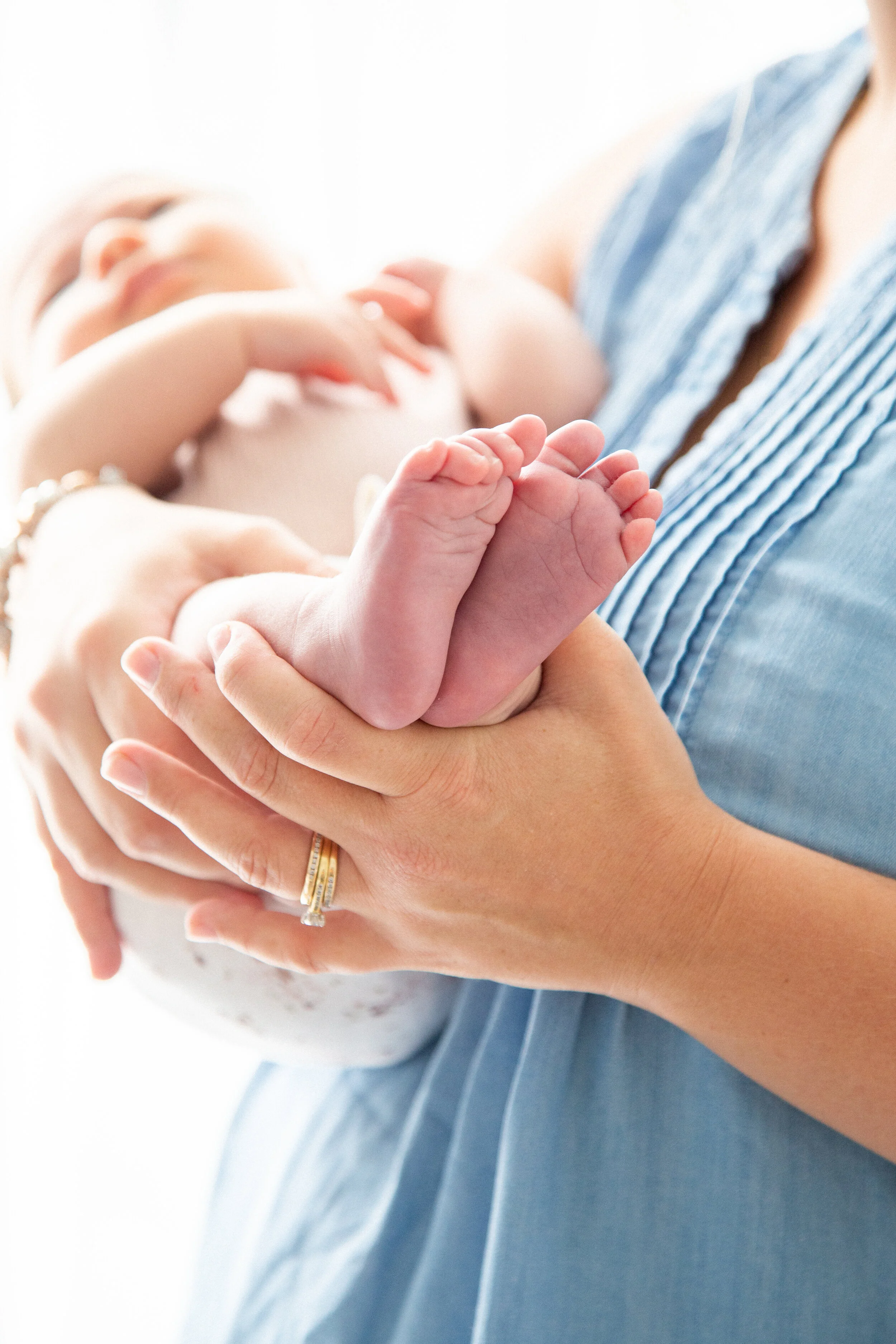 Newborn posing ideas