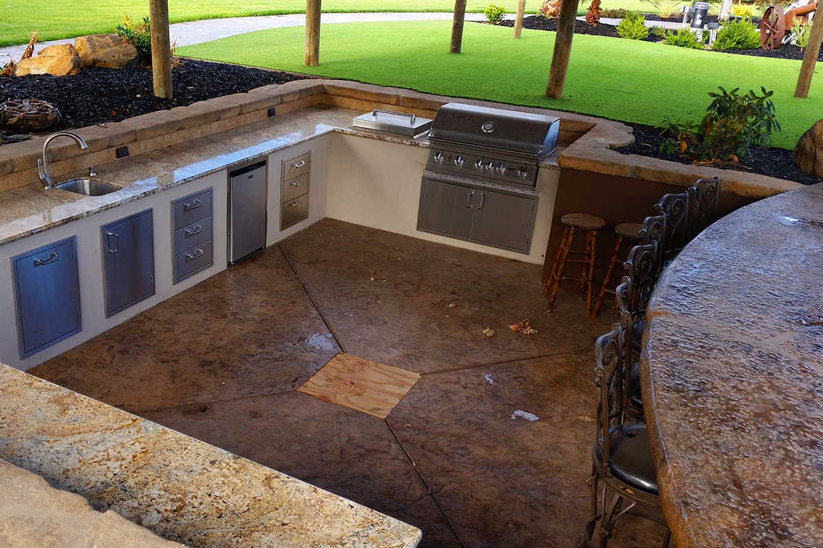 Outdoor-Kitchen-BBQ-Construction-Maintenance-Repair-Hammerhead-Pools.jpg