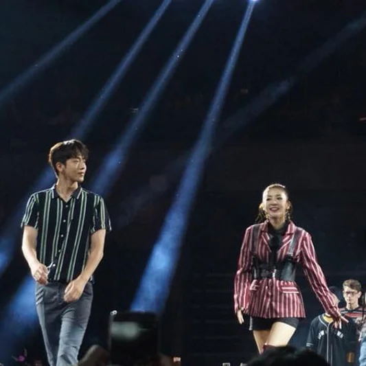 dara-joohyuk-catwalk.jpg