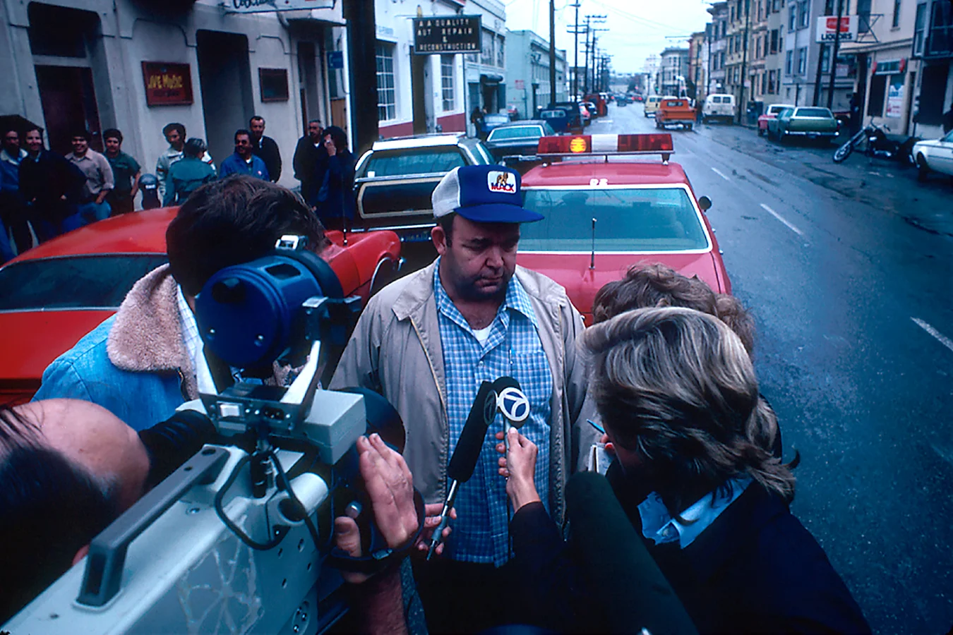 hyper_maninstreet not original.jpg