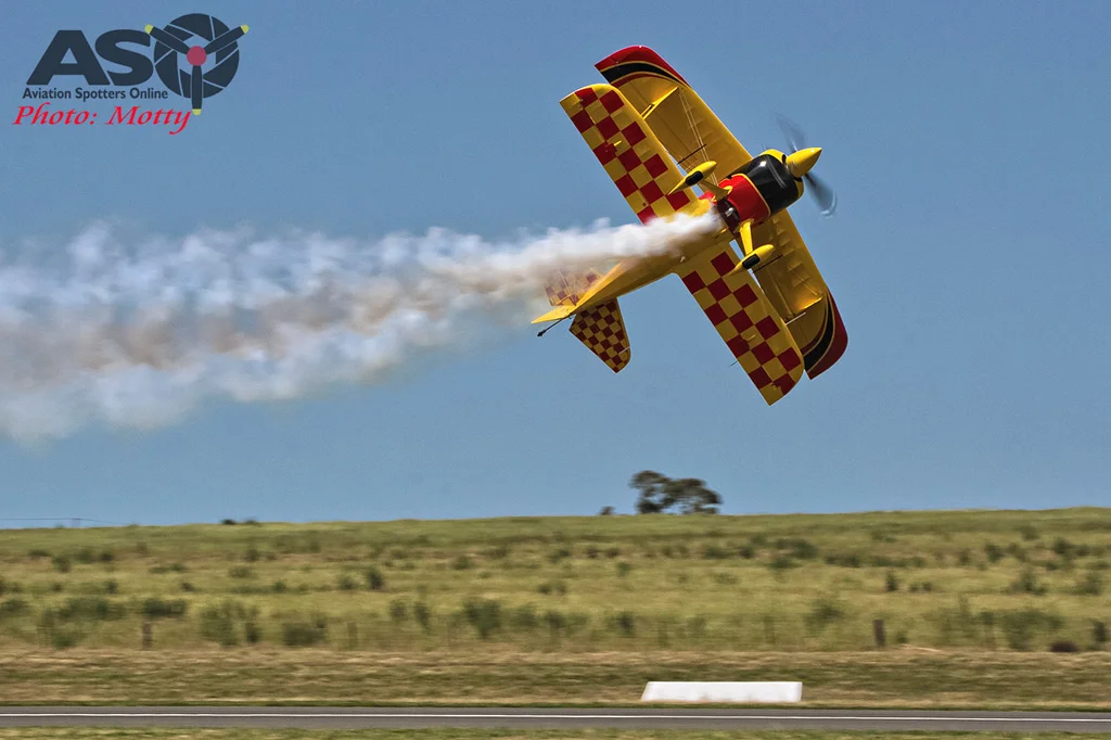 Mottys-Flight-of-the-Hurricane-Scone-2-1033-Paul-Bennet-Wolf-Pitts-Pro-VH-PVB-001-ASO.jpg