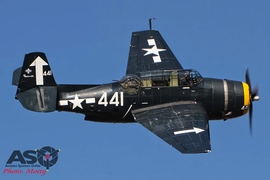 Mottys-Avenger-VH-MML-0012-HVA-2015.jpg