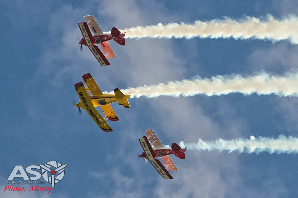 Wings-Over-Illawarra-2016-Sky-Aces-141.jpg