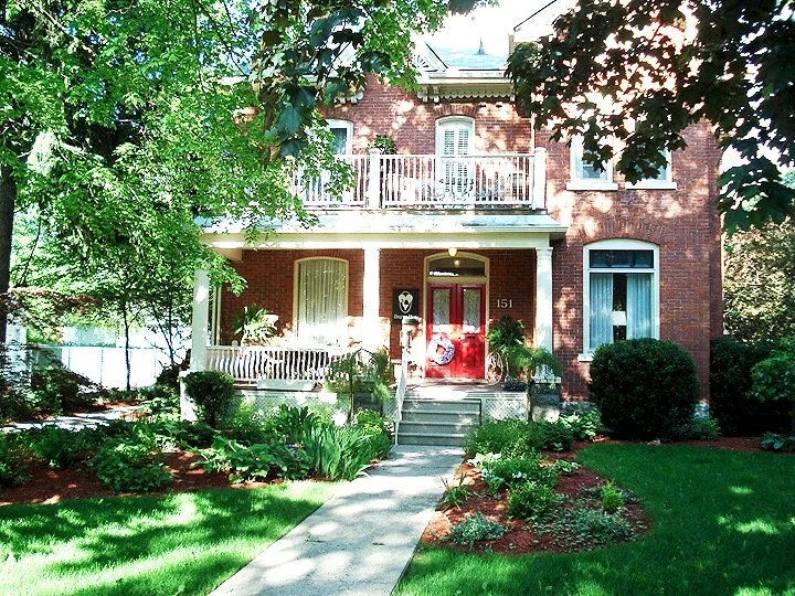 Front of House NEW.jpg