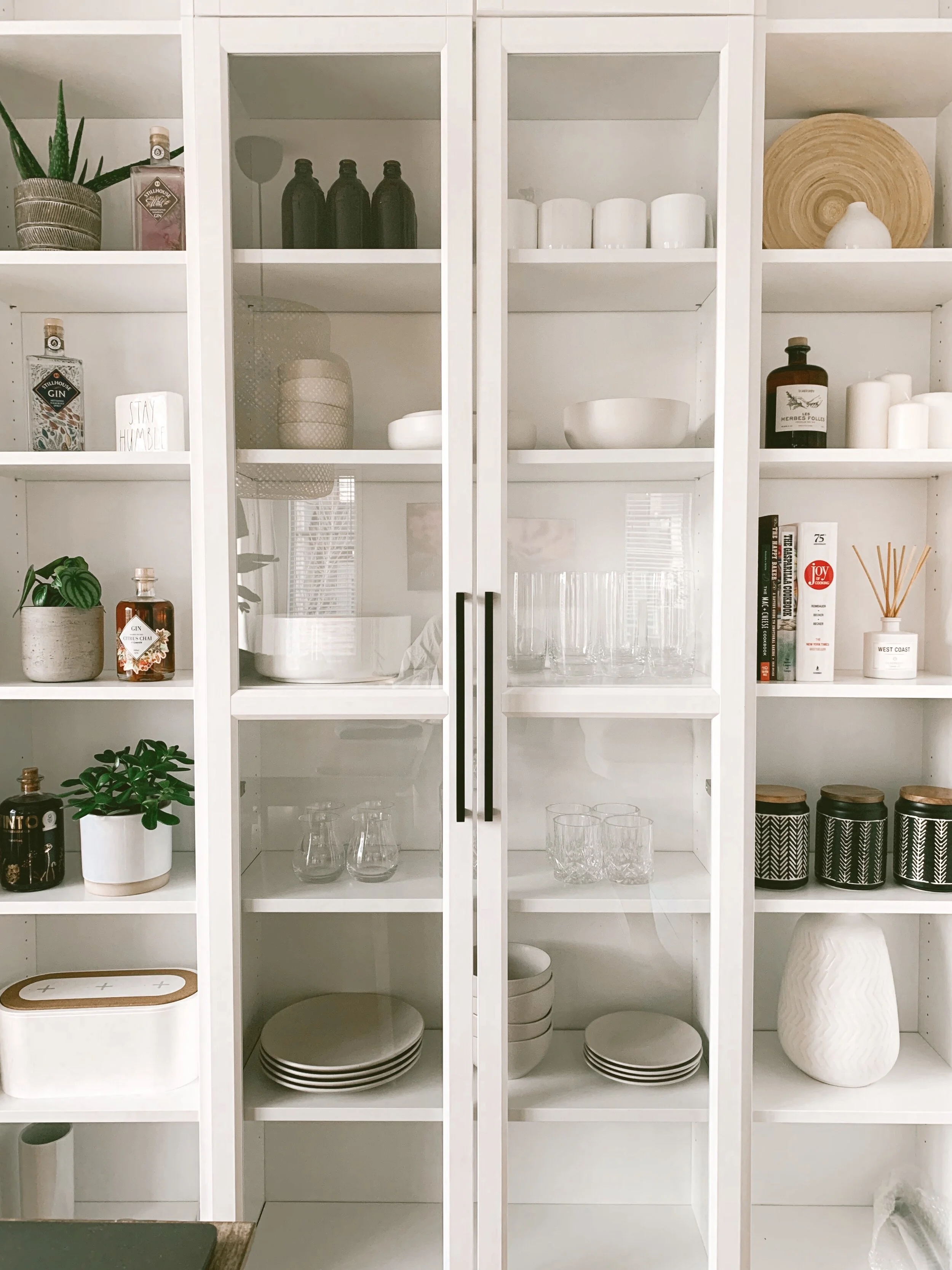 ikea bookcases and cabinets on Pt 4 Diy Built Ins Using Ikea Billy Bookcases Mel Vandersluis