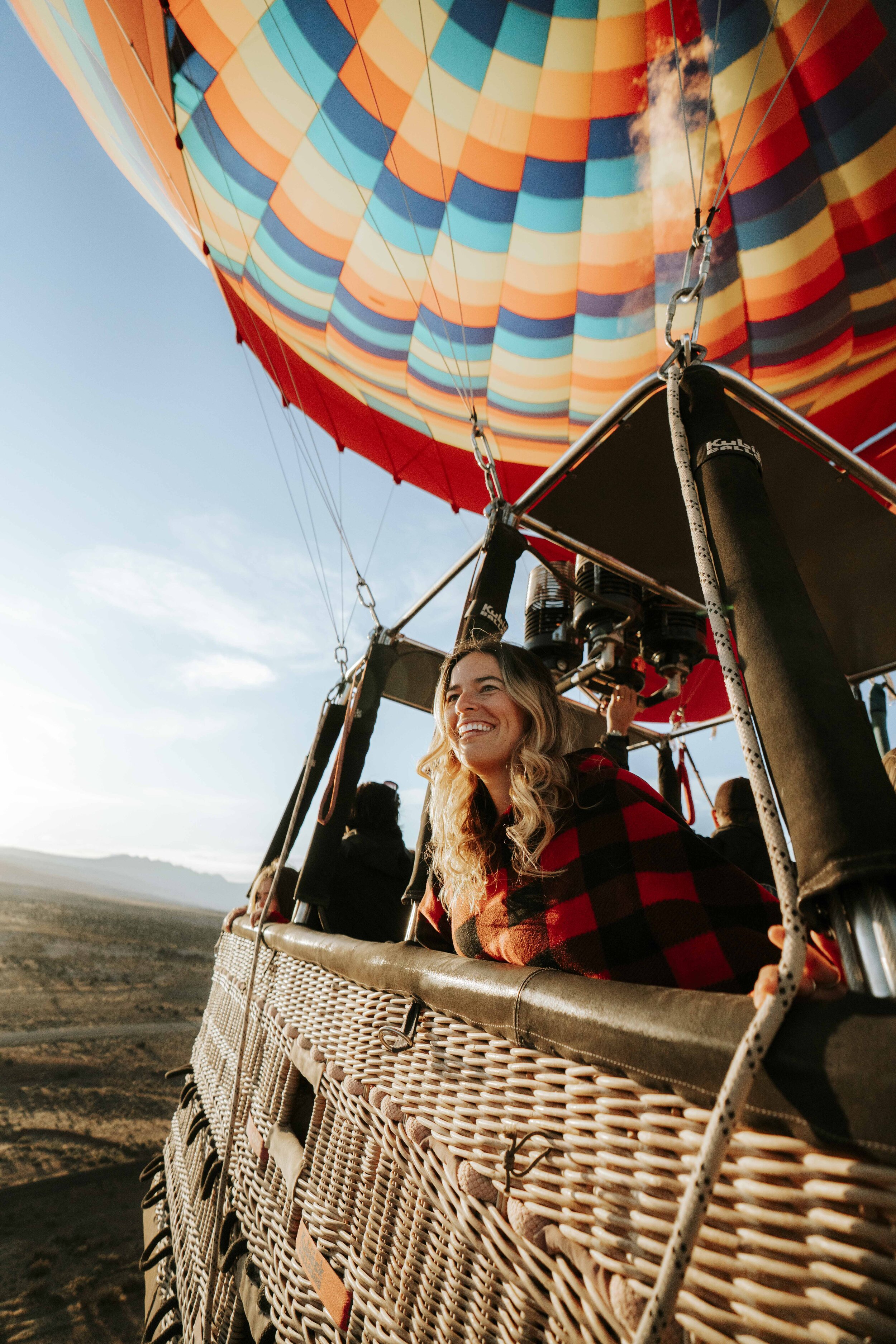  Hot air balloon ride over Moab, Utah. Get the perfect 7 day Utah road trip itnerary and Utah road trip map of all the best places to see in Utah. #utah #roadtrip #southwest | things to do in Utah road trip | things to do in Moab Utah | Utah road tri