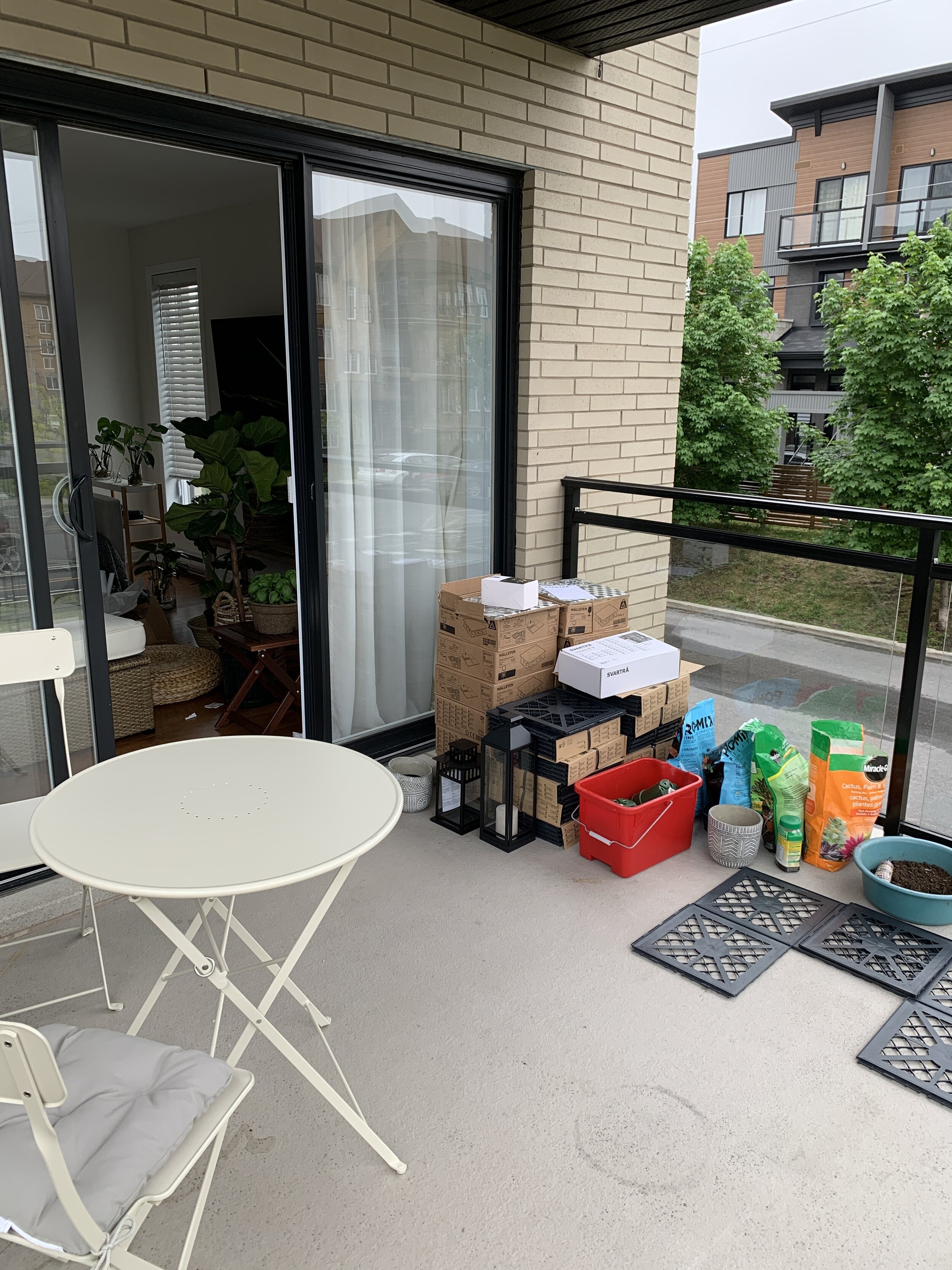  Get a condo balcony makeover idea with before and after images to create a balcony area you'll love to use to relax and entertain. #balcony #ikeamakeover | condo balcony ideas ikea | condo balcony ideas small | condo balcony ideas decor | condo balc