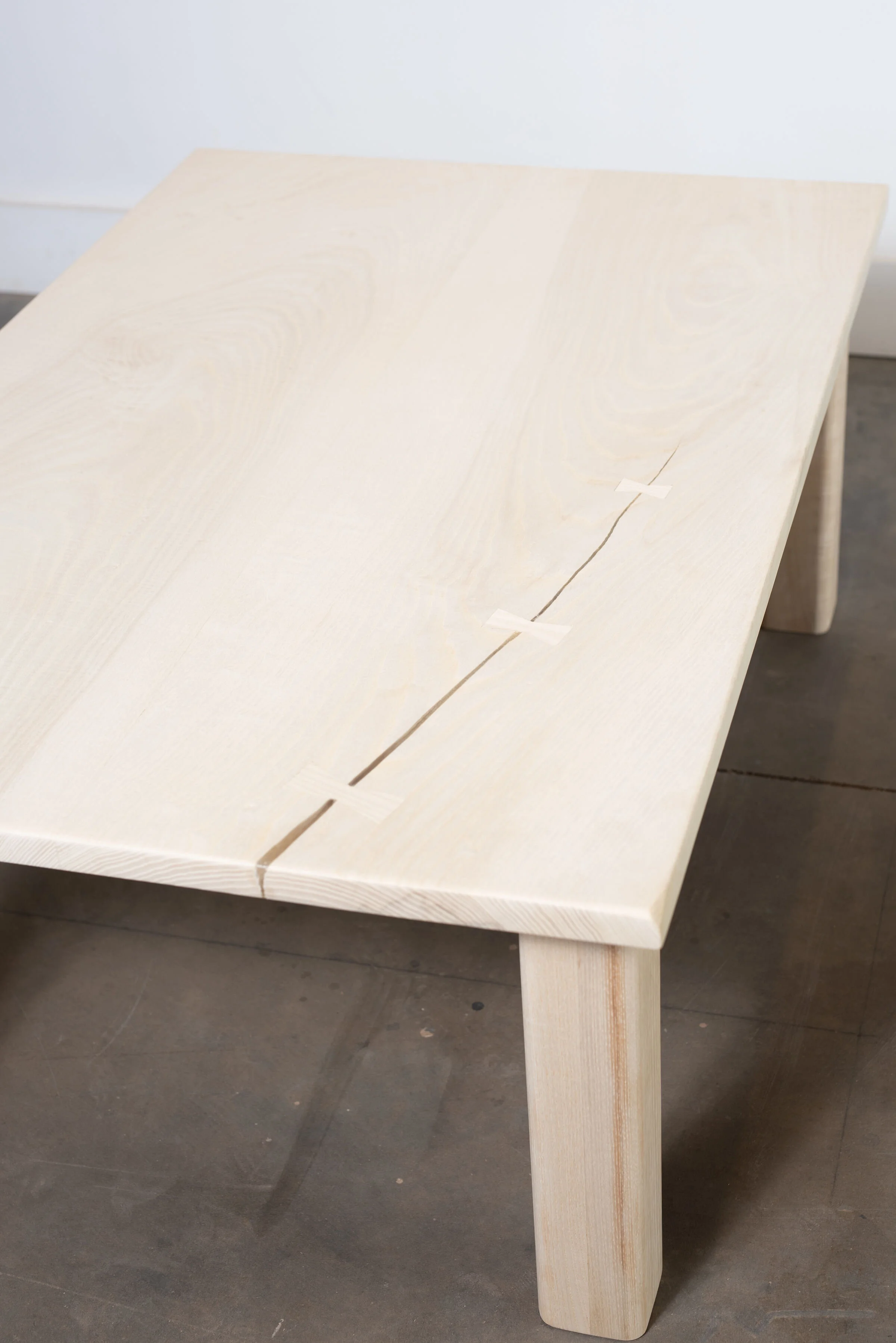 print_mjostudios_coffeetable_June2010_9.jpg