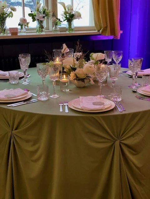 Grønn duk, bryllupsbord4.jpg