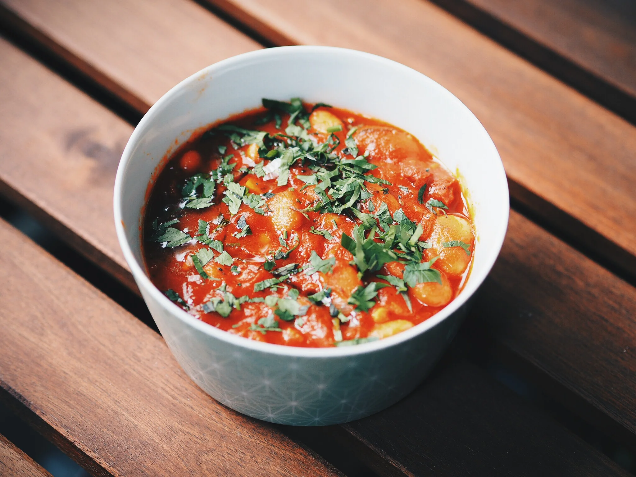 Gigantes- weiße Riesenbohnen in Tomatensoße (vegan) — Barsista