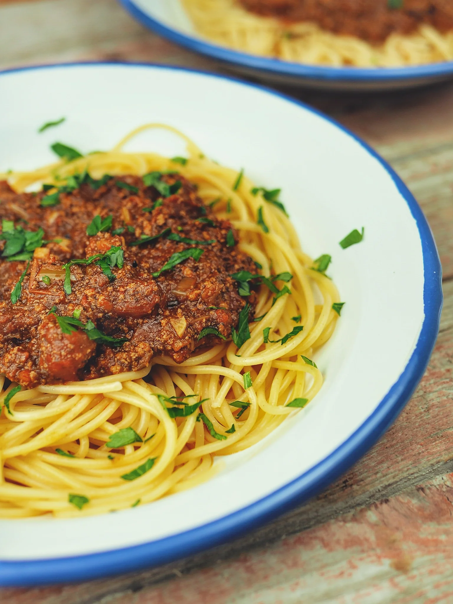 Die ultimative vegane Bolognesesoße mit Naturtofu und Rotwein