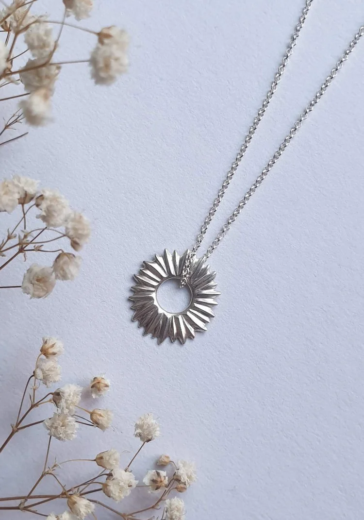 Cathy-Sutherland-Silver-Radiate-Necklace-1.JPG