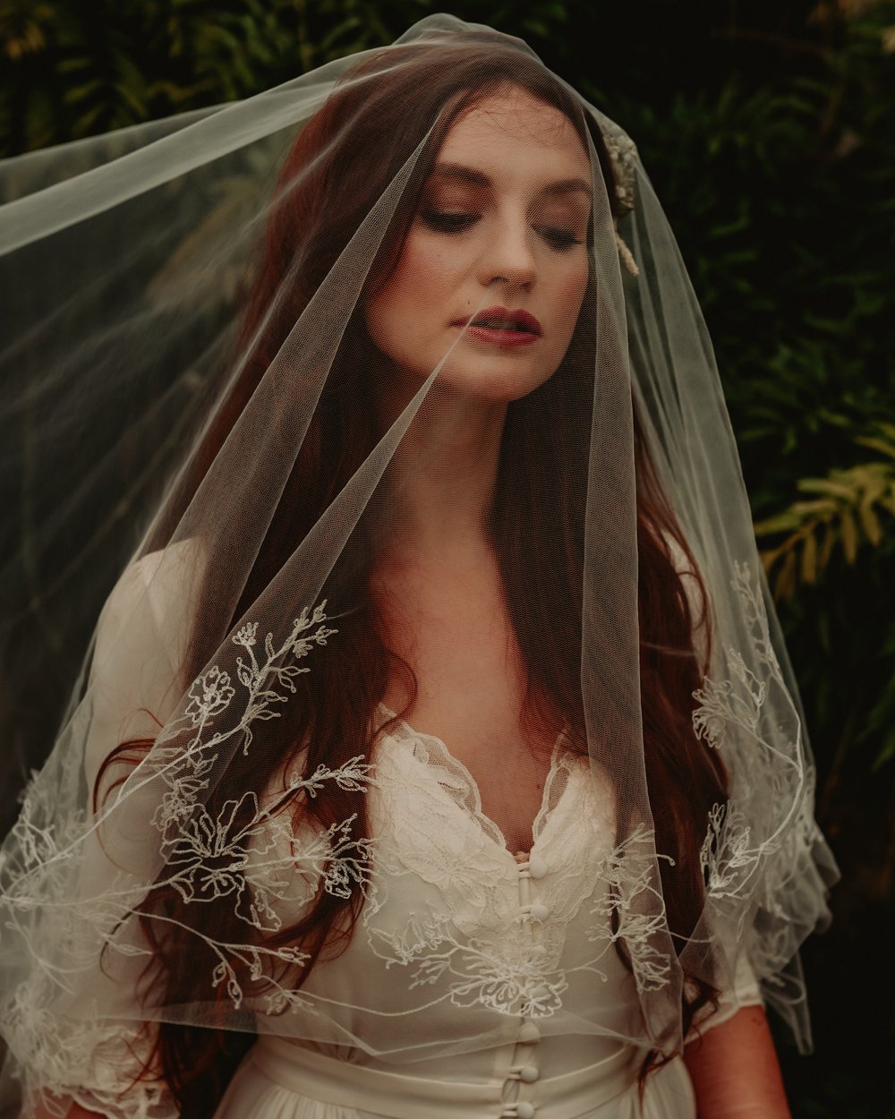Daisy-Sheldon-Embroidered-Veils-Kate-Beaumont-Wedding-Dresses-Lou-White-Photography-22.jpg