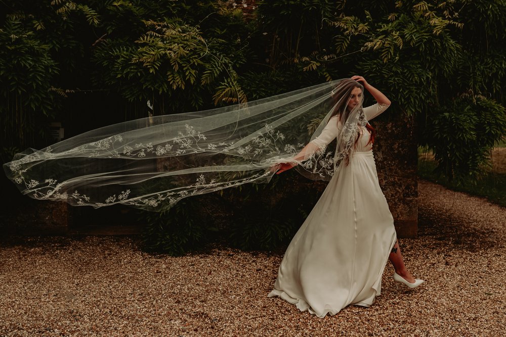 Daisy-Sheldon-Embroidered-Veils-Kate-Beaumont-Wedding-Dresses-Lou-White-Photography-23.jpg