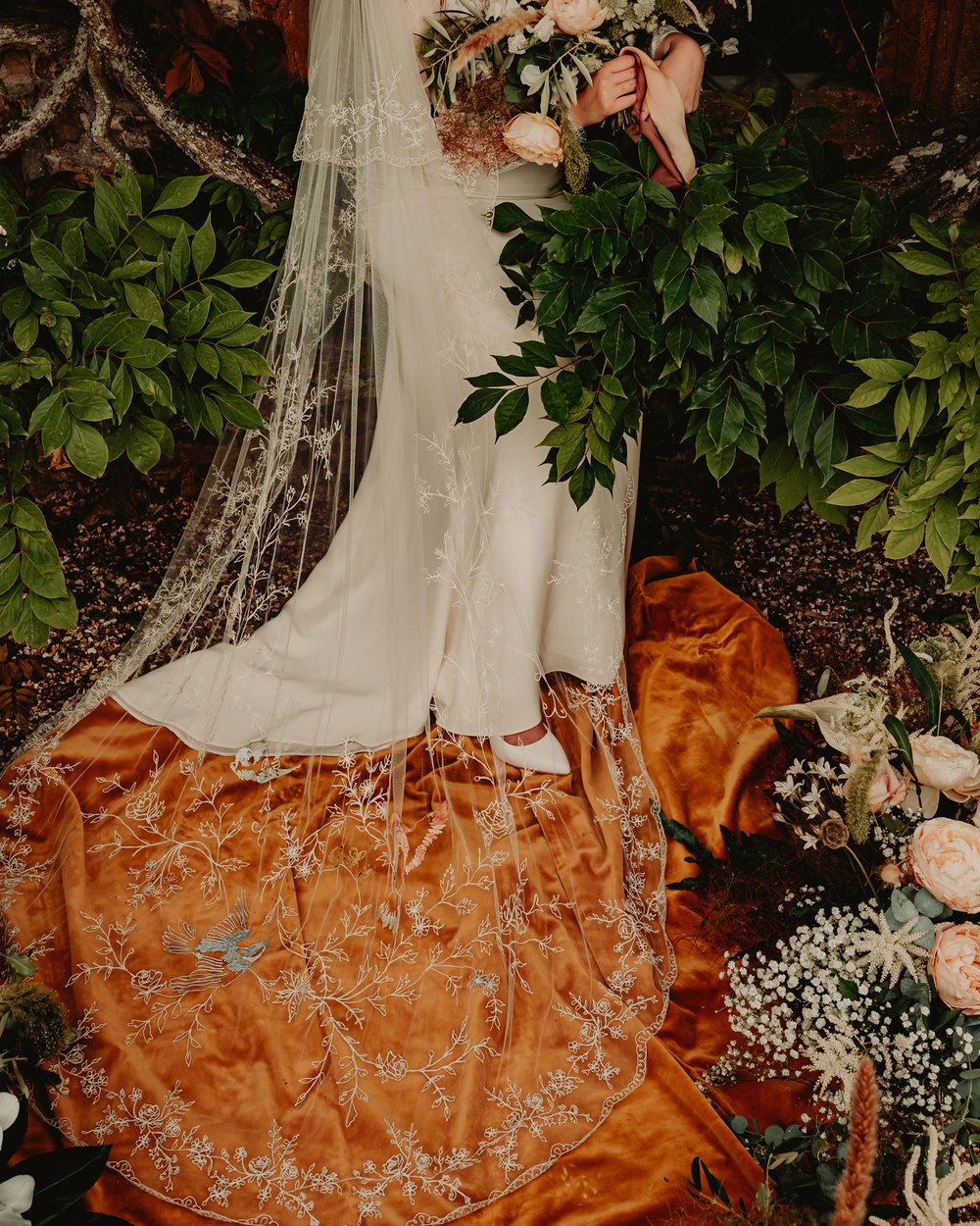Daisy-Sheldon-Embroidered-Veils-Kate-Beaumont-Wedding-Dresses-Lou-White-Photography-39.jpg