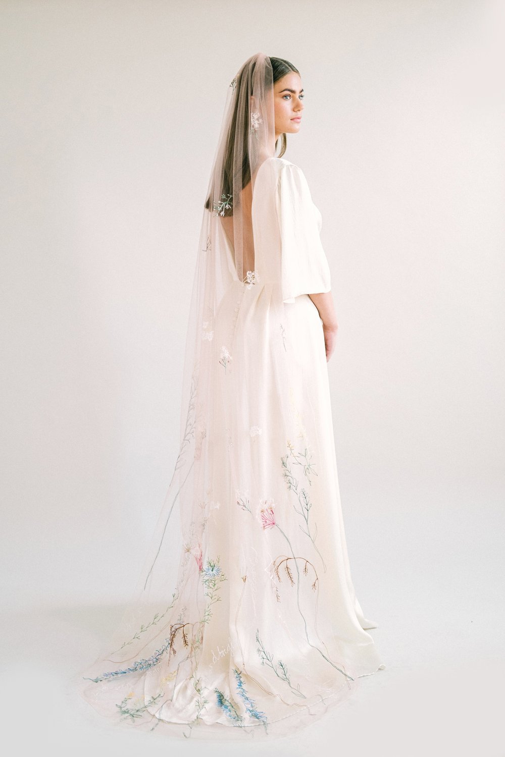 SomethingBlue-Kate-Beaumont-wedding-dresses-Emma-Pilkington-Photography-9.jpg