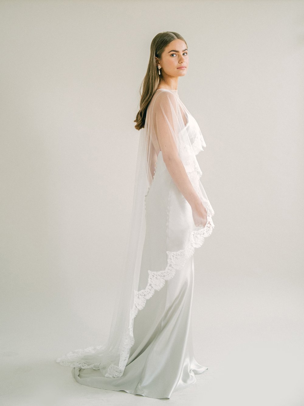 SomethingBlue-Kate-Beaumont-wedding-dresses-Emma-Pilkington-Photography-16.jpg