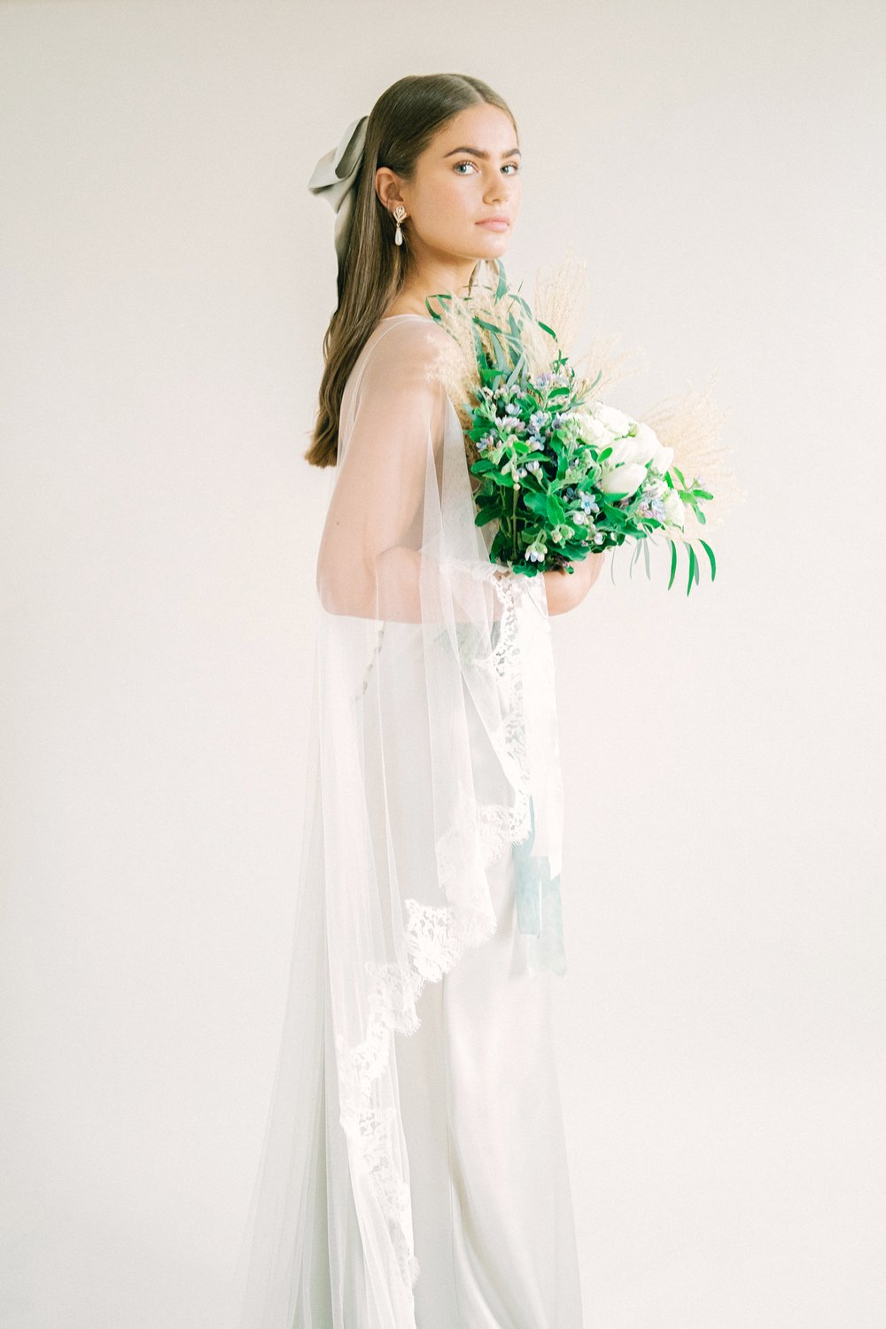 SomethingBlue-Kate-Beaumont-wedding-dresses-Emma-Pilkington-Photography-24.jpg