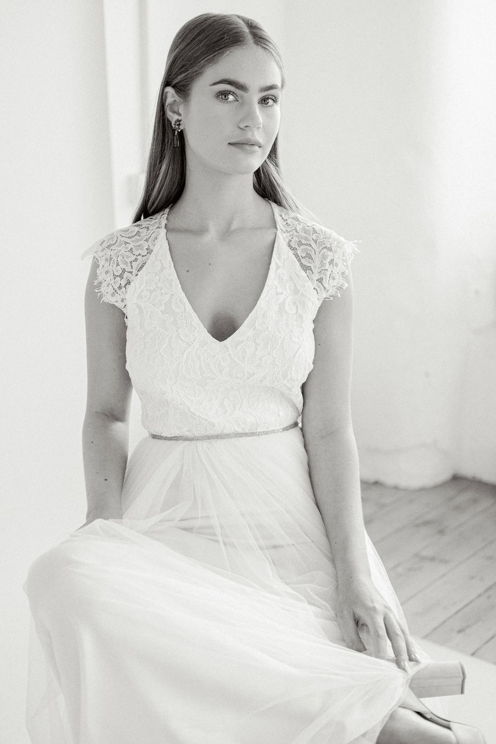 SomethingBlue-Kate-Beaumont-wedding-dresses-Emma-Pilkington-Photography-26.jpg