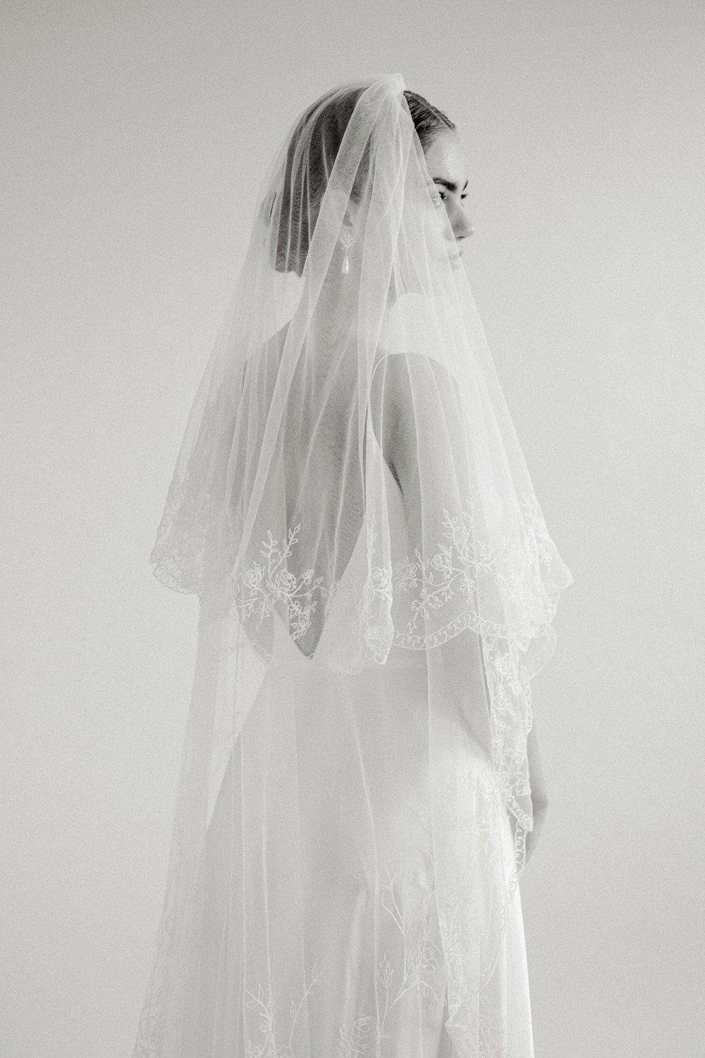 SomethingBlue-Kate-Beaumont-wedding-dresses-Emma-Pilkington-Photography-74.jpg