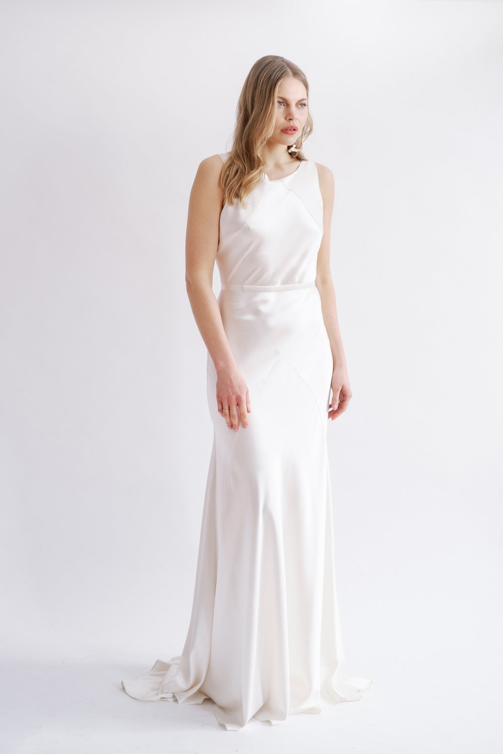 Gladioli silk wedding gown Kate Beaumont Sheffield 1.jpg
