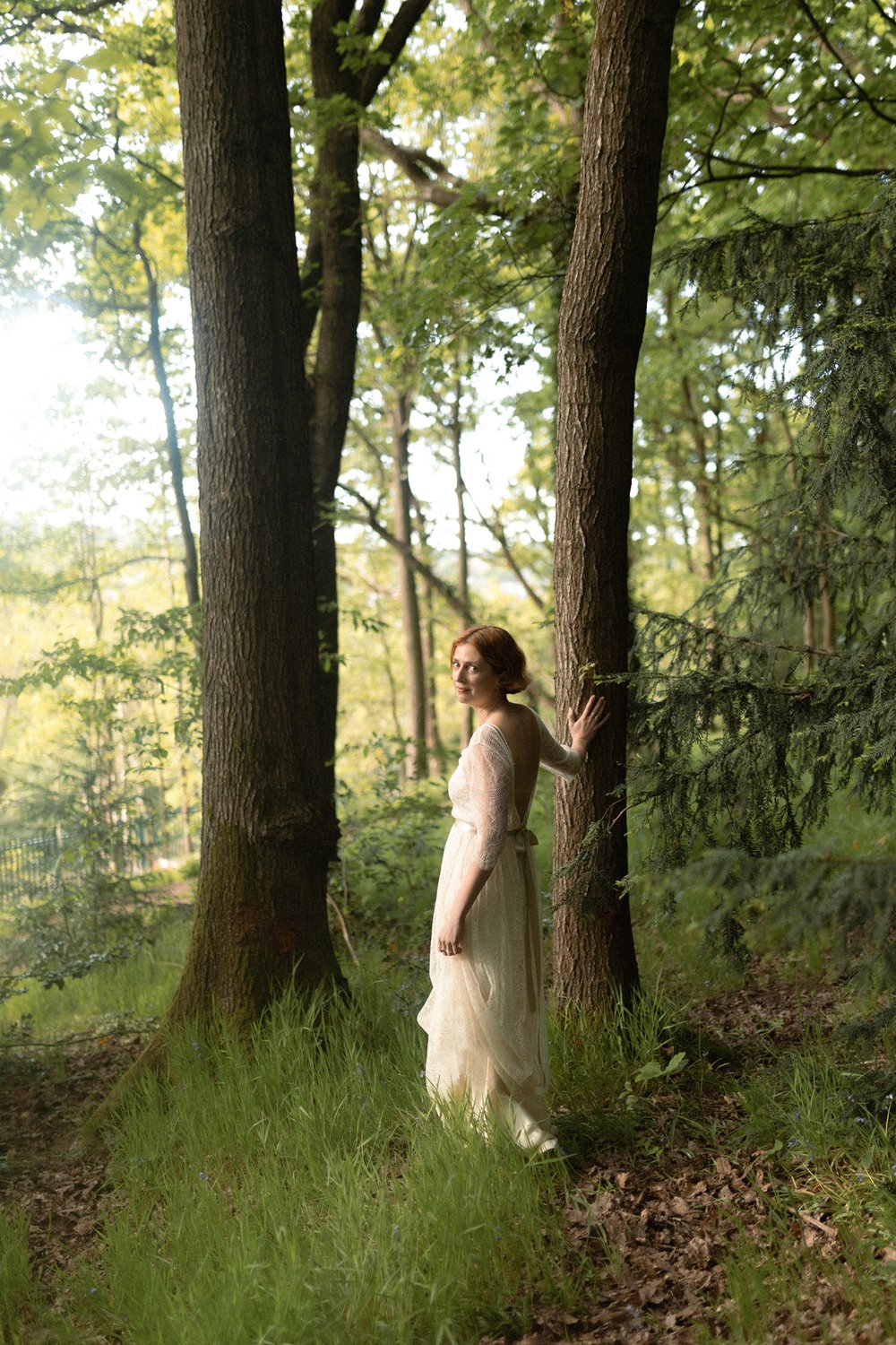 KateBeaumont-AstrantiaWeddingGown-BridalPortraits-ThisIsEmilyJoan-Sheffield-WeddingPhotographer-2.jpg