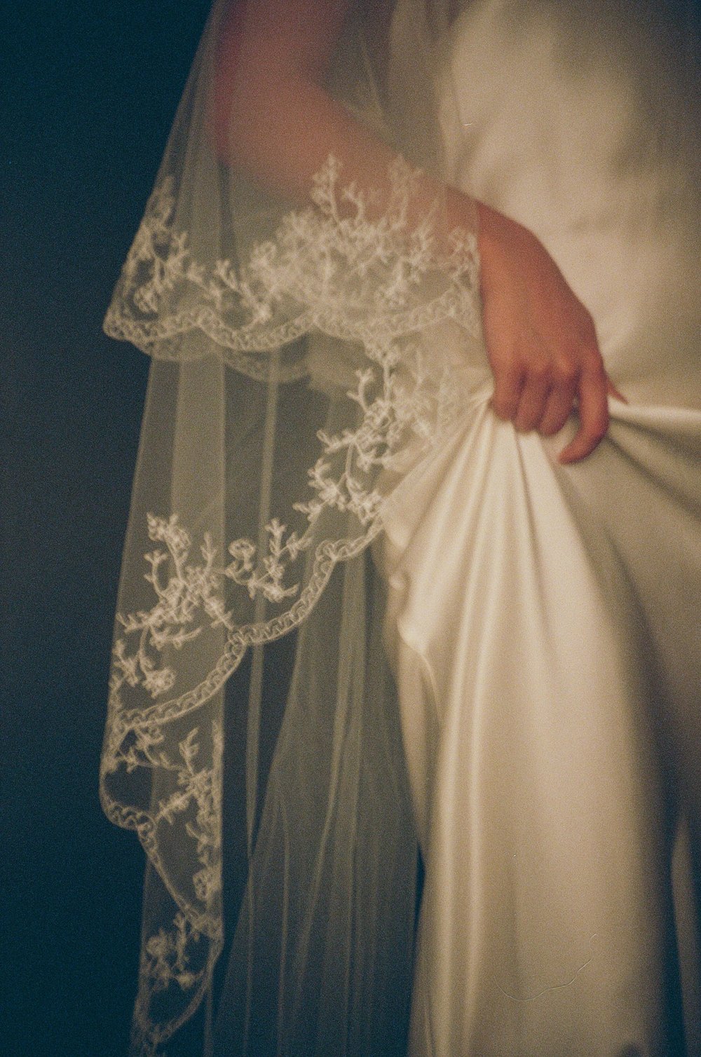 Analogue-shoot-Hollie-Cornish-photographer-Kate-Beaumont-wedding-gowns-Sheffield-16.jpg