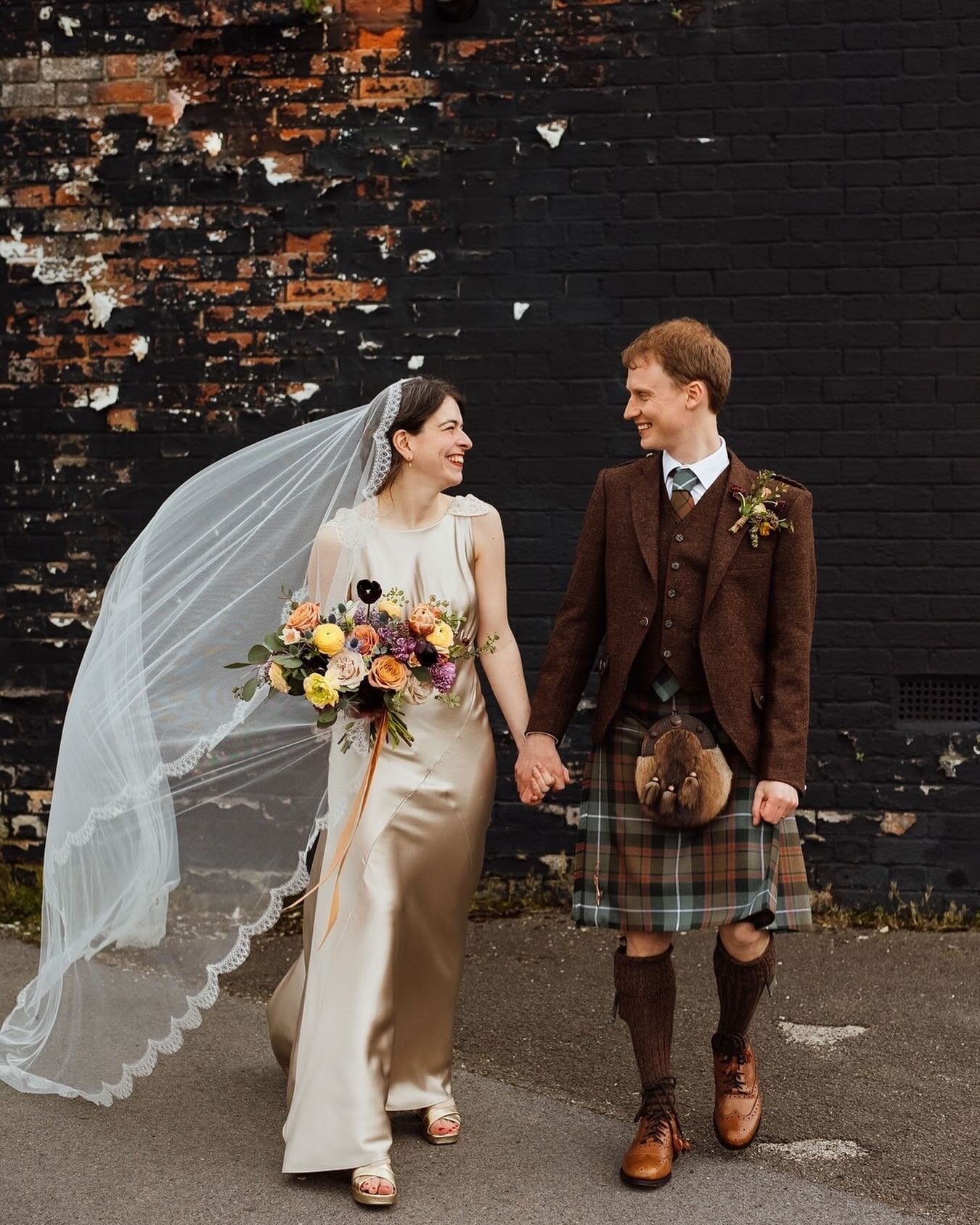 One-year-married today for Emily and Eliot. Emily wore our Honeysuckle gown in oyster-coloured silk-satin, paired with a lace trimmed mantilla veil, and that epic @swallowsanddamsons bouquet. Happy anniversary guys!
Beautifully captures by @elliegrac