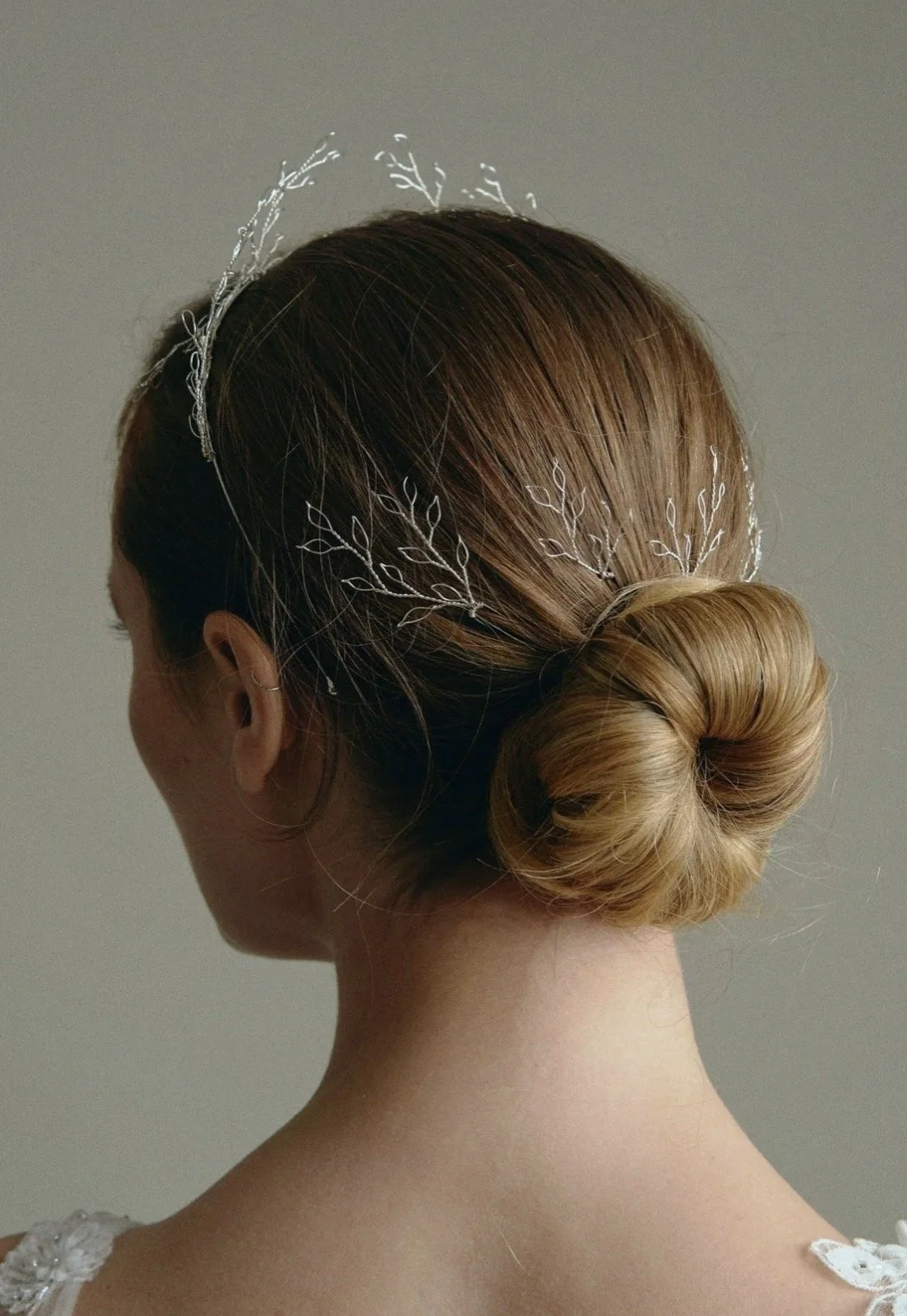 Libby set of 4 bridal hair pins botanical desgn.jpg
