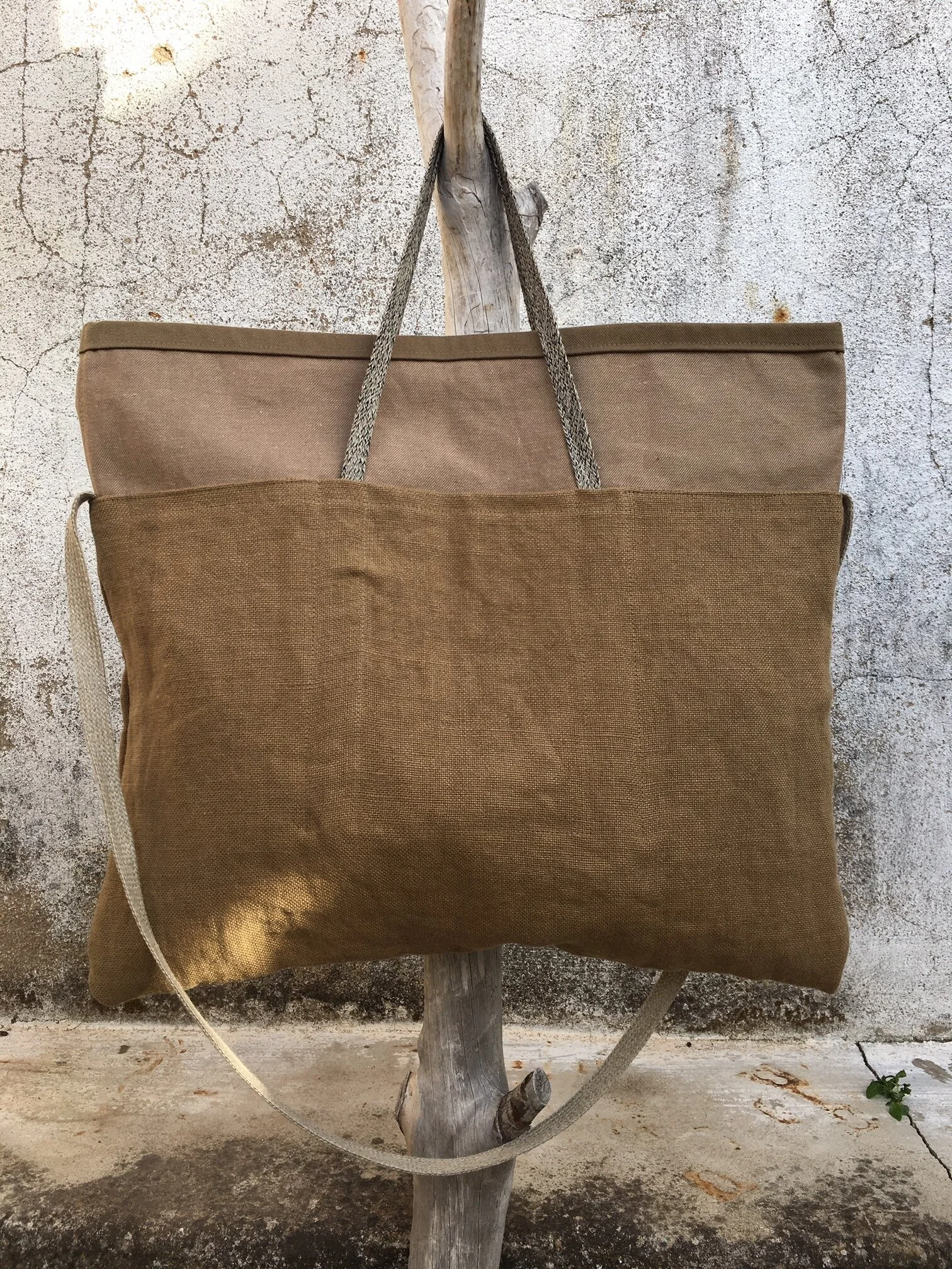 VISÍVEL mustard yellow