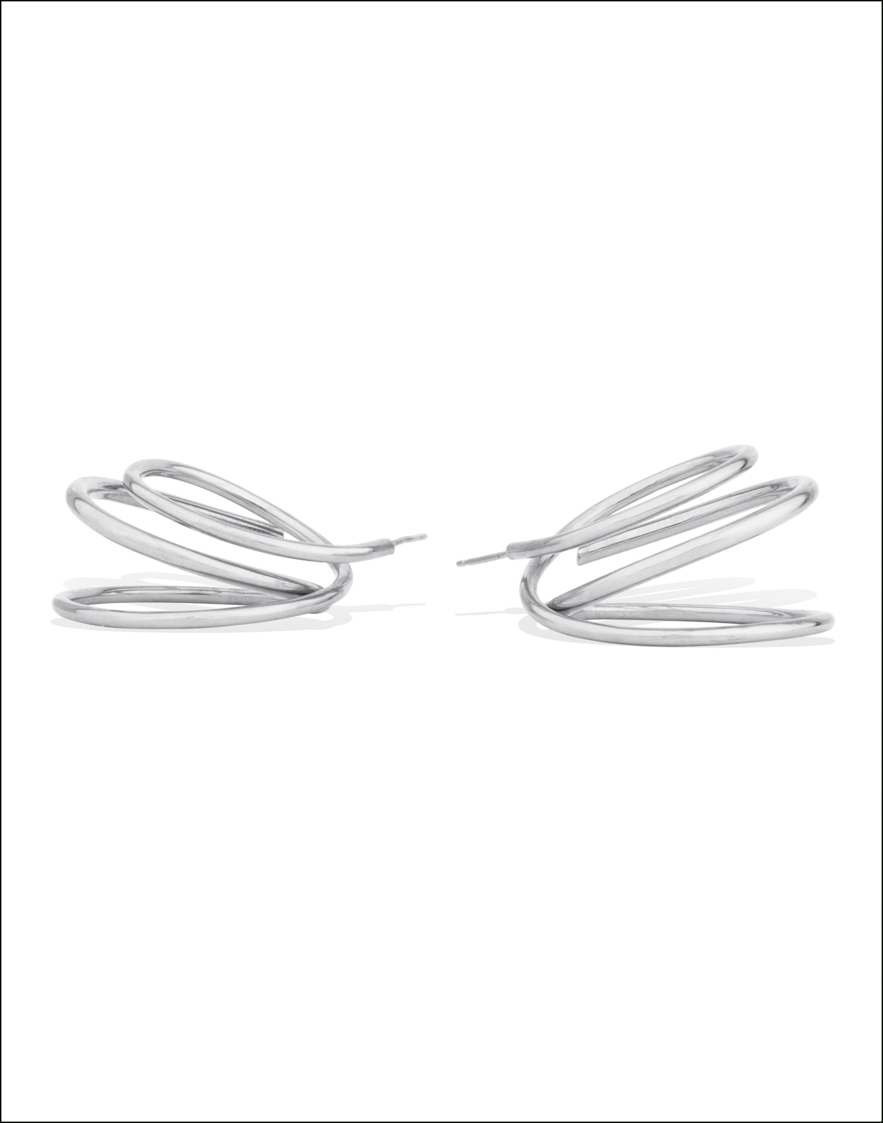 Completedworks-Earrings-Silver-Flow-II-3-1.png