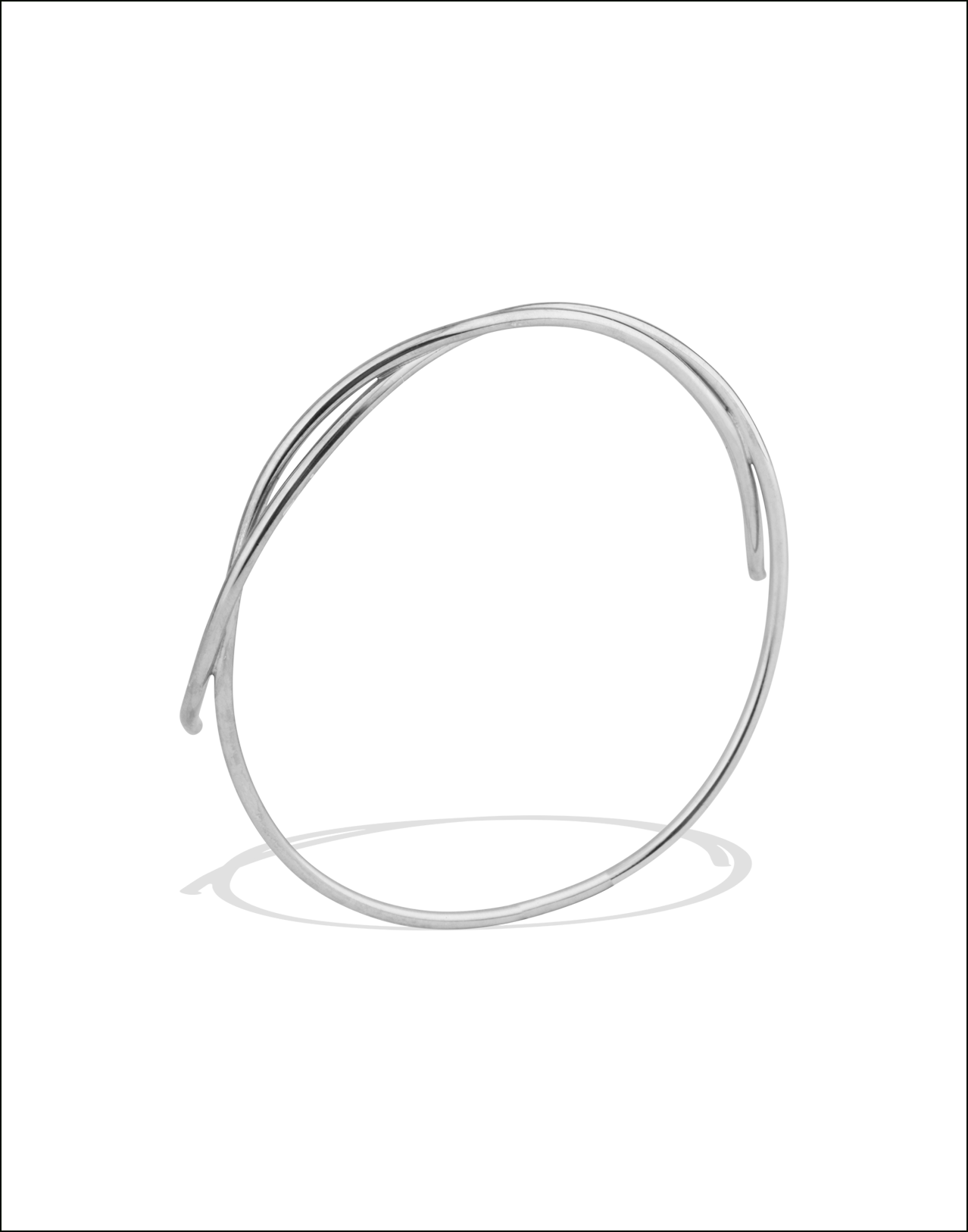 Completedworks-Bracelet-Silver-Trajectory-1-1.png