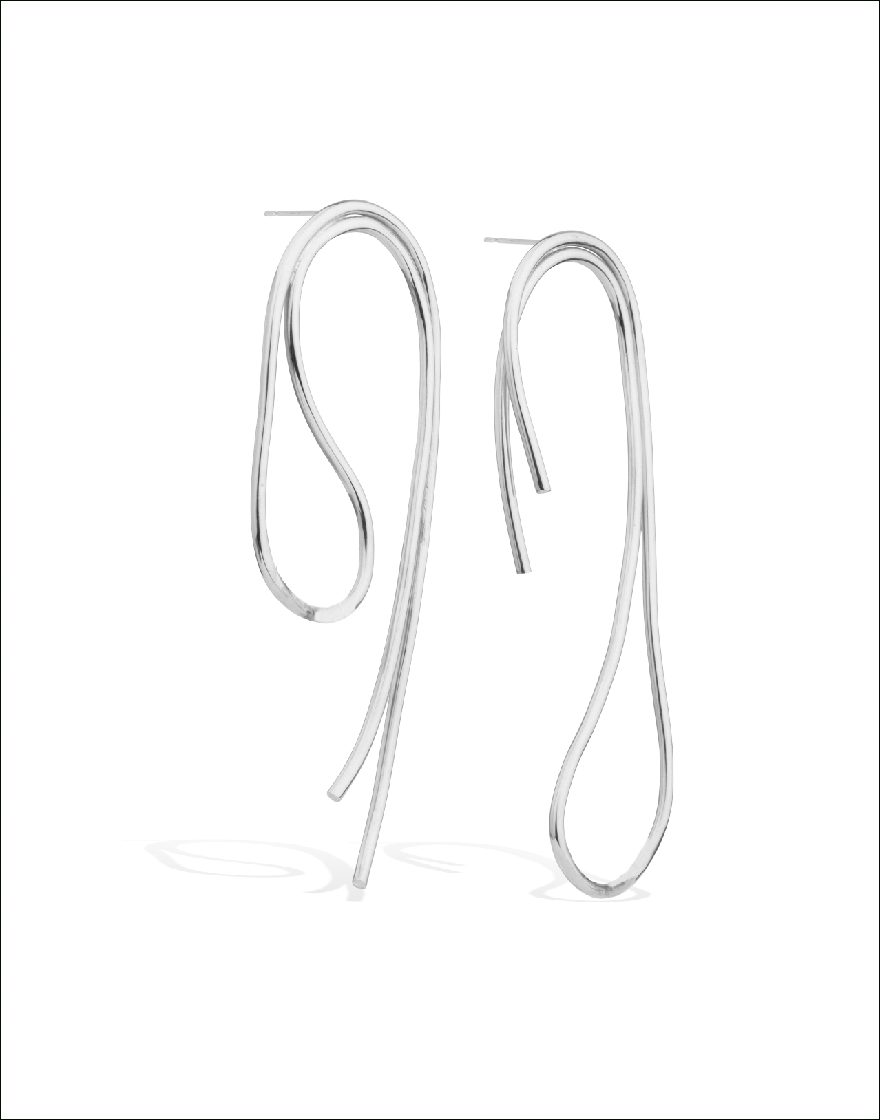 Completedworks-Earring-Silver-The-Advice-of-Edvard-Munch-2-1.png