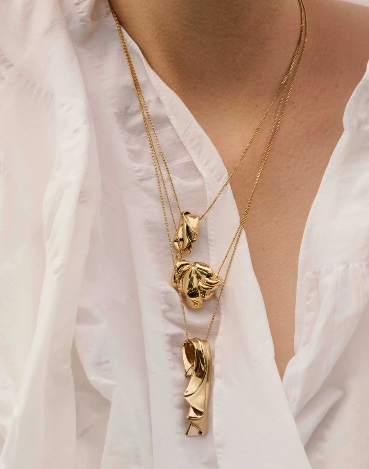 Completedworks-Gold-Vermeil-Pendant-The-Great-Cowboy-Strike-10.jpg