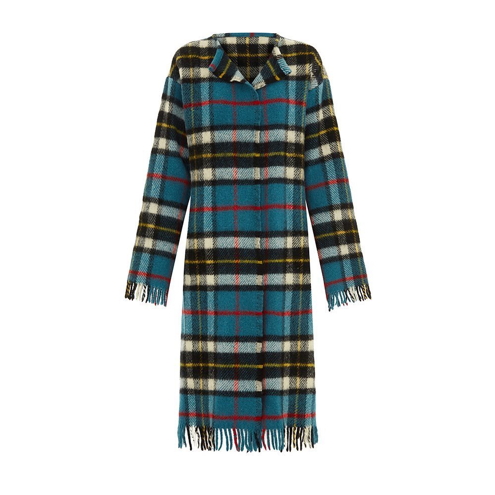 They&rsquo;re back! We have a small drop of Blanket Coats at 8pm tonight on the website&hellip;the perfect February coat and a super V Day gift to oneself ❤️ #blanketcoat #tartancoat #gracewears 🍀