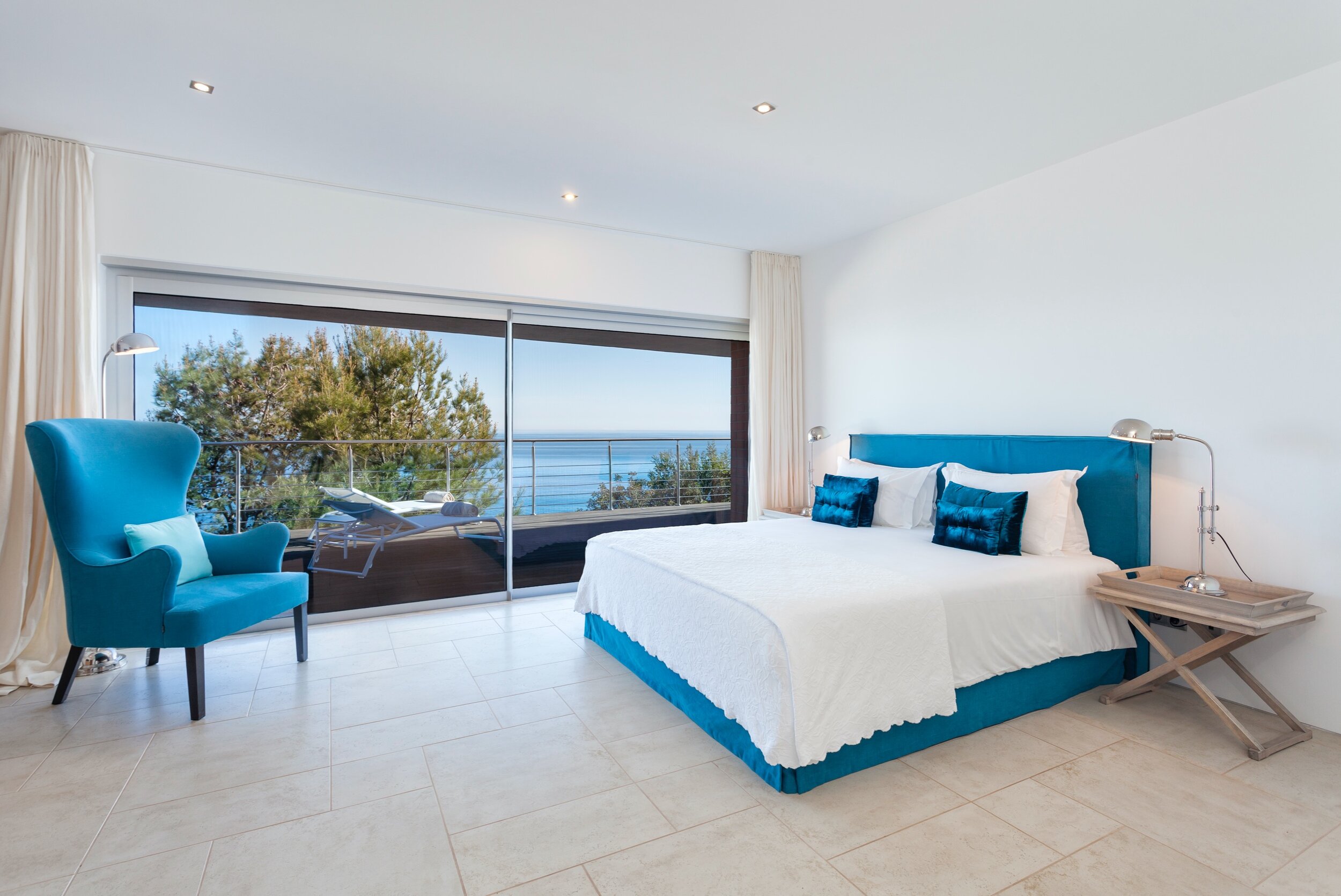 Villa Mar Azul - lower floor bedroom.jpg