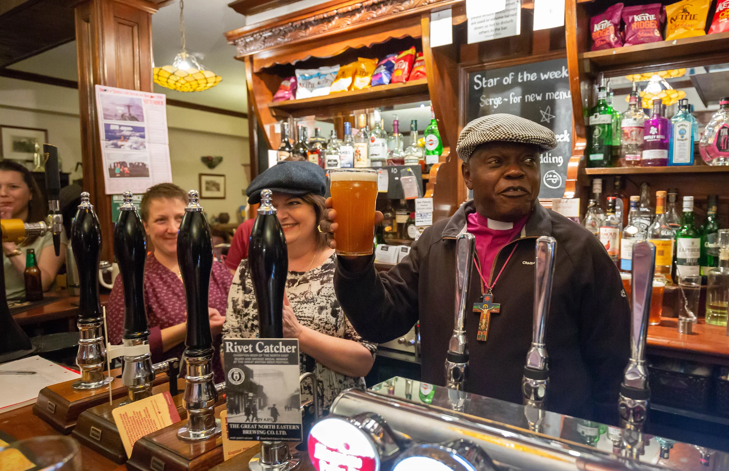 Sentamu pulls pint
