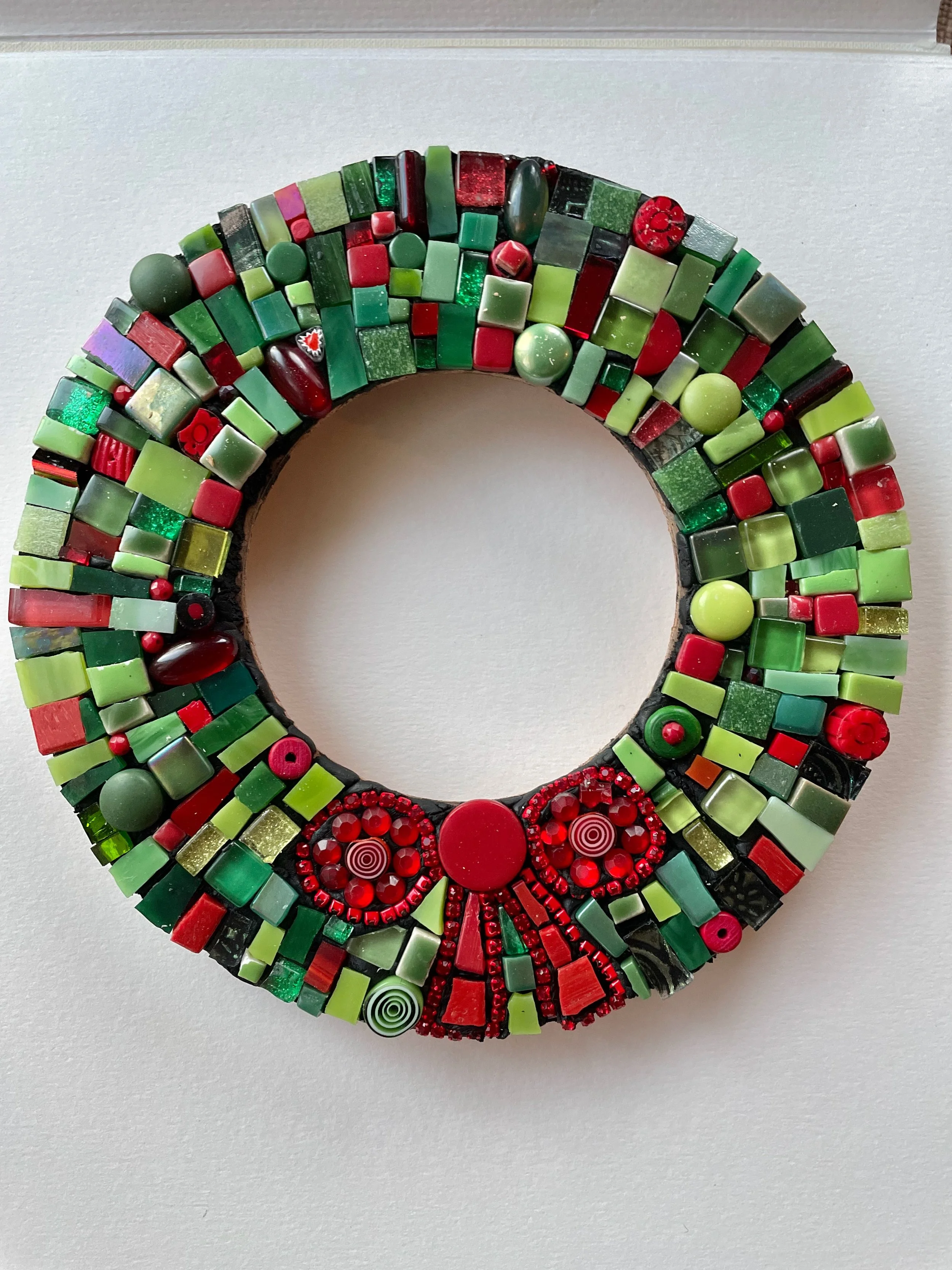 Make a Mosaic Wreath for the Holidays