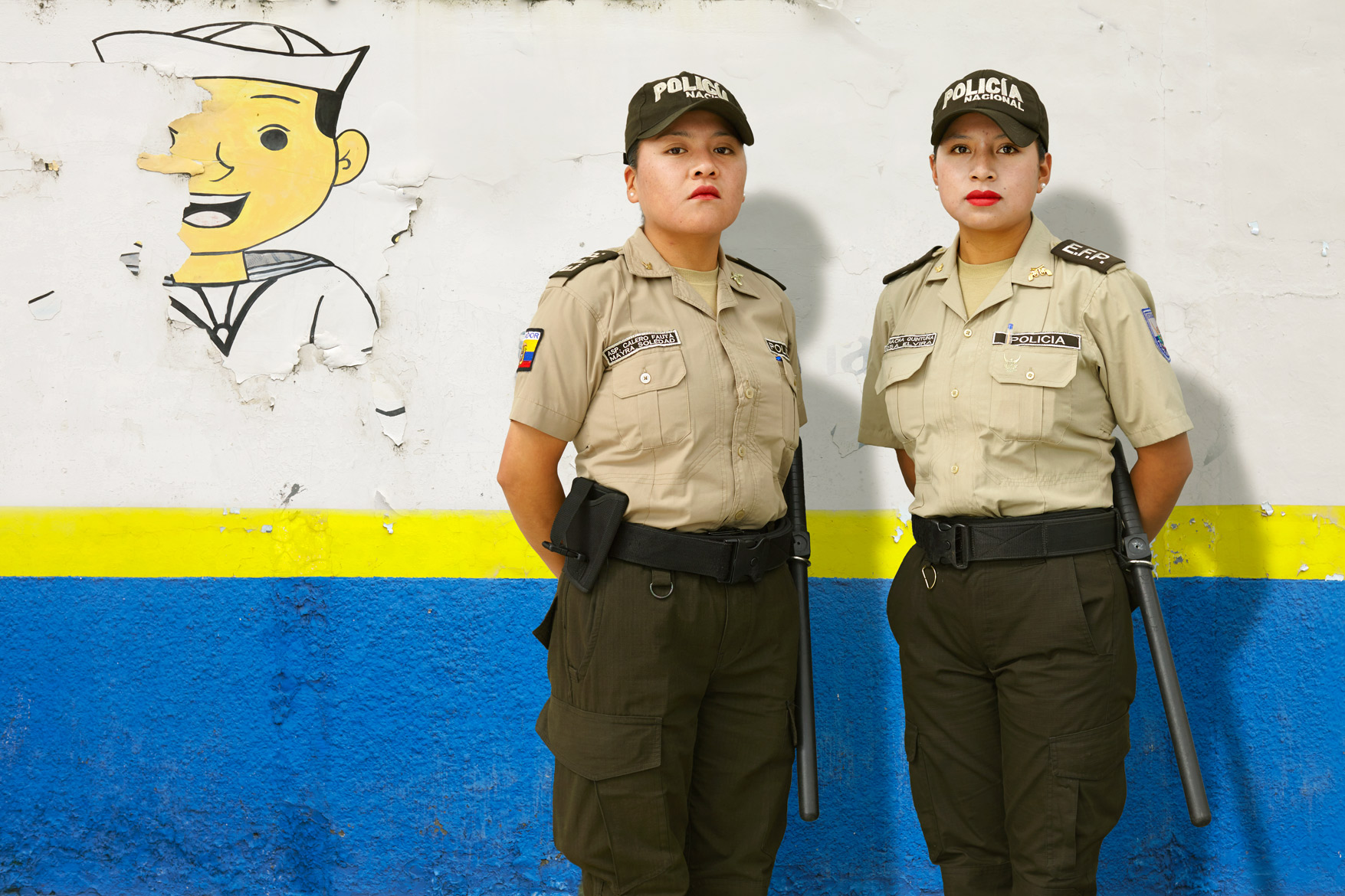   Police Women / Ecuador  