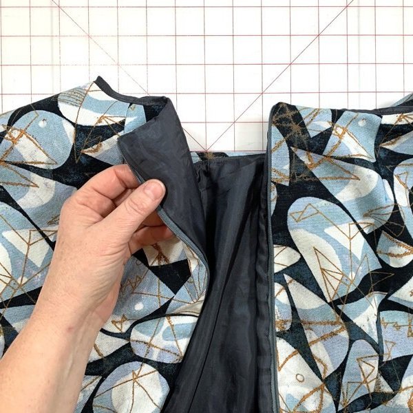how to install an invisible zipper