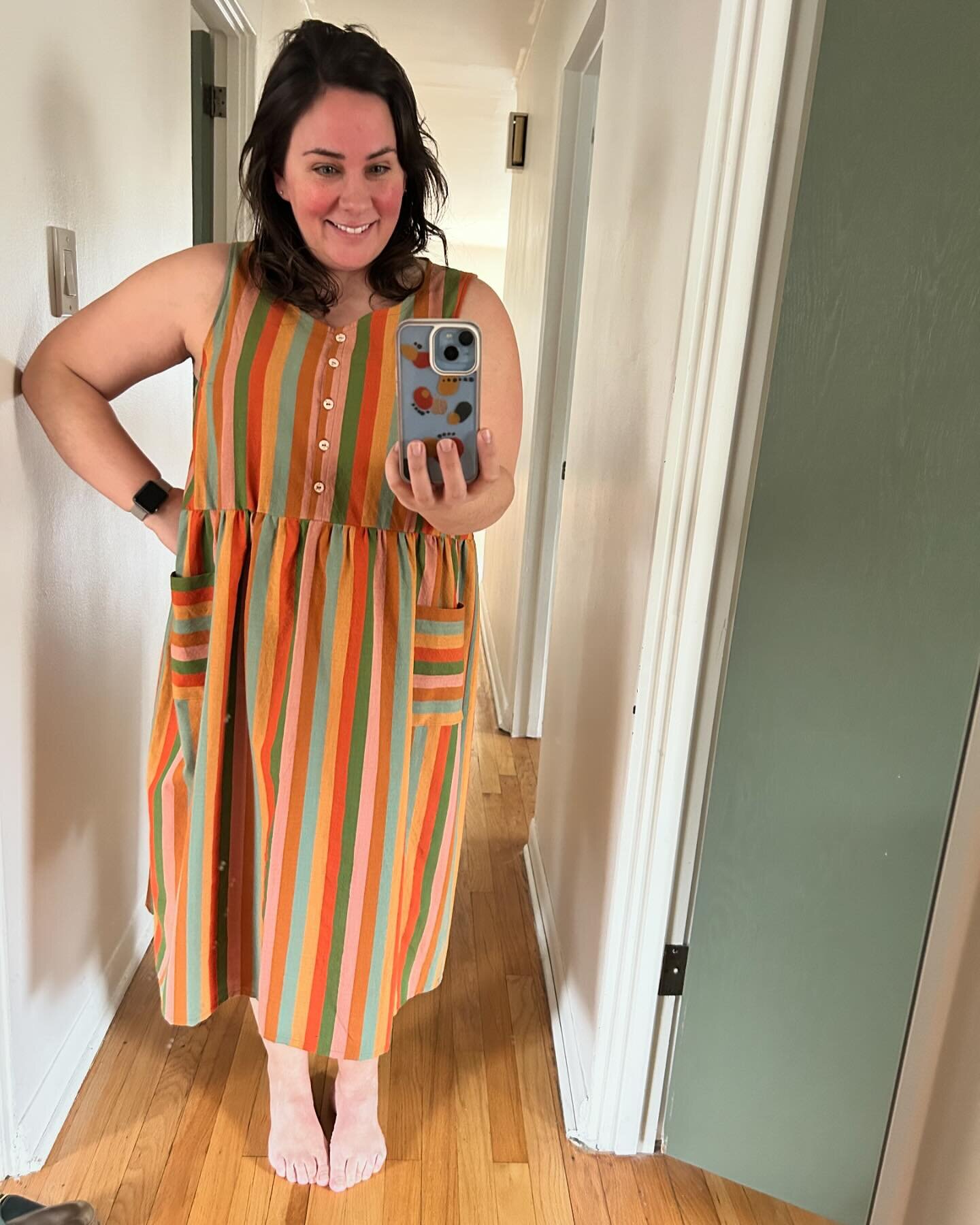 @plytextiles is the secret sauce that lends a hand at the @laura_a_mcdougal &amp; @allysondykhuizen retreats I teach at. I had the absolute pleasure of helping her make a Verano Dress last year, and this year she came back for more, this time with bu